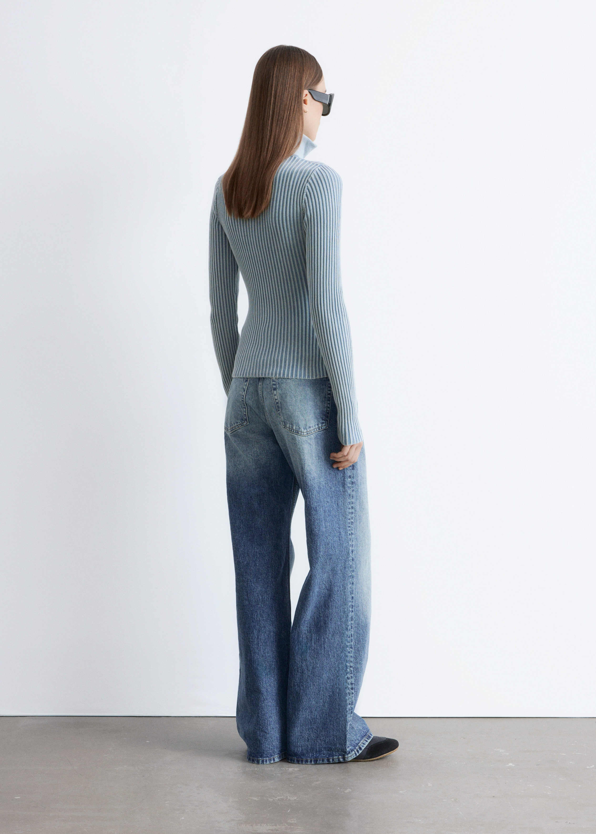 & Other Stories ZIP-UP TURTLENECK CARDIGAN