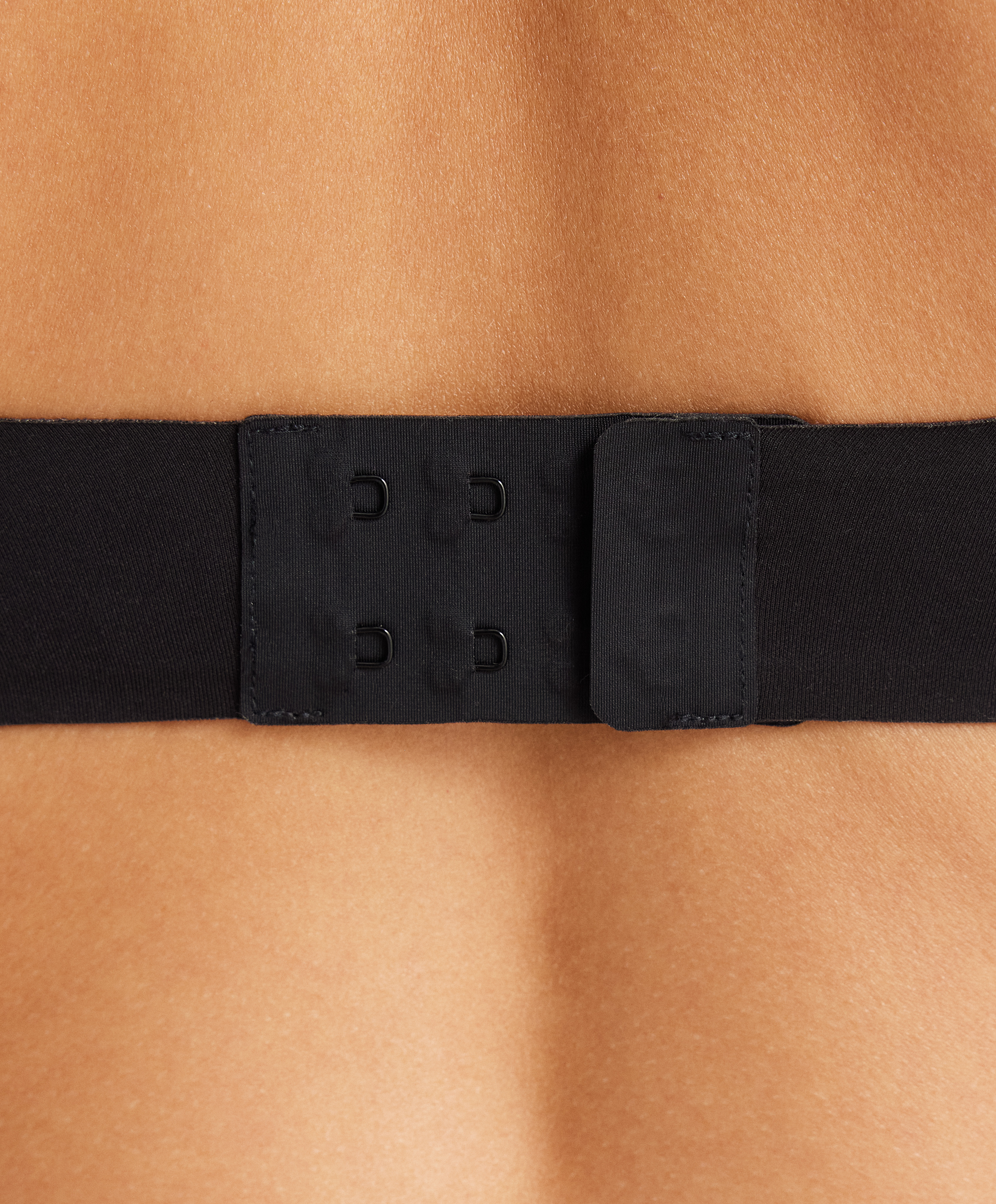 OYSHO Invisible laser-cut halter bra