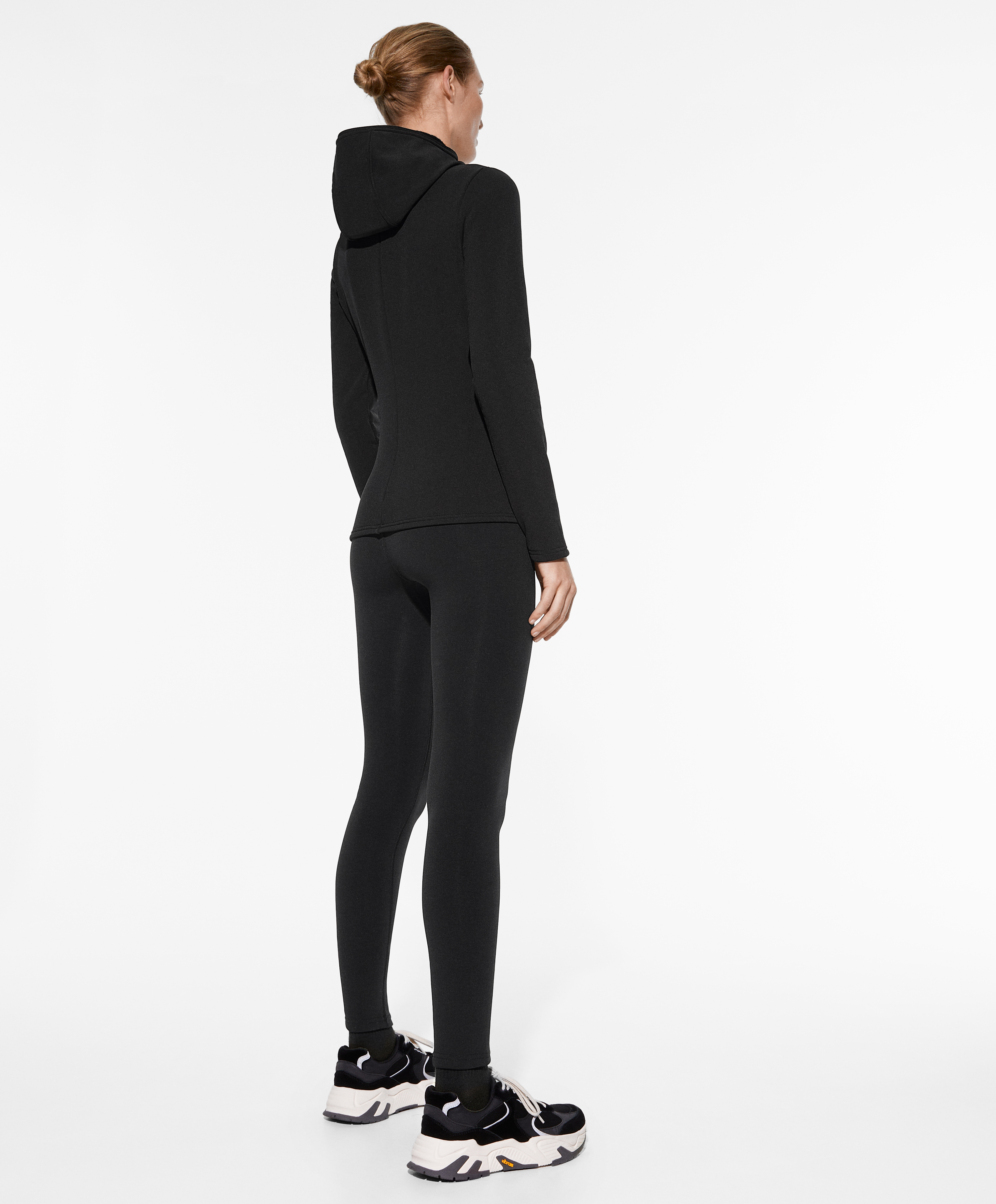 OYSHO Super-extra-warm seamless hooded technical jacket