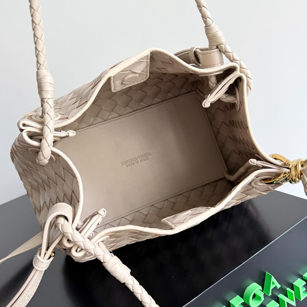 Bottega Veneta Medium Parachute(HIGH-END GRADE) - Top Club
