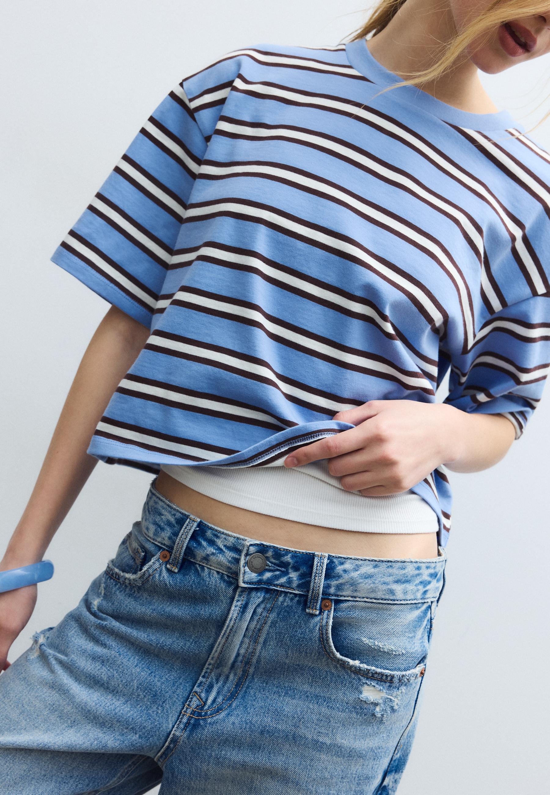STRIPED SHORT SLEEVE T-SHIRT