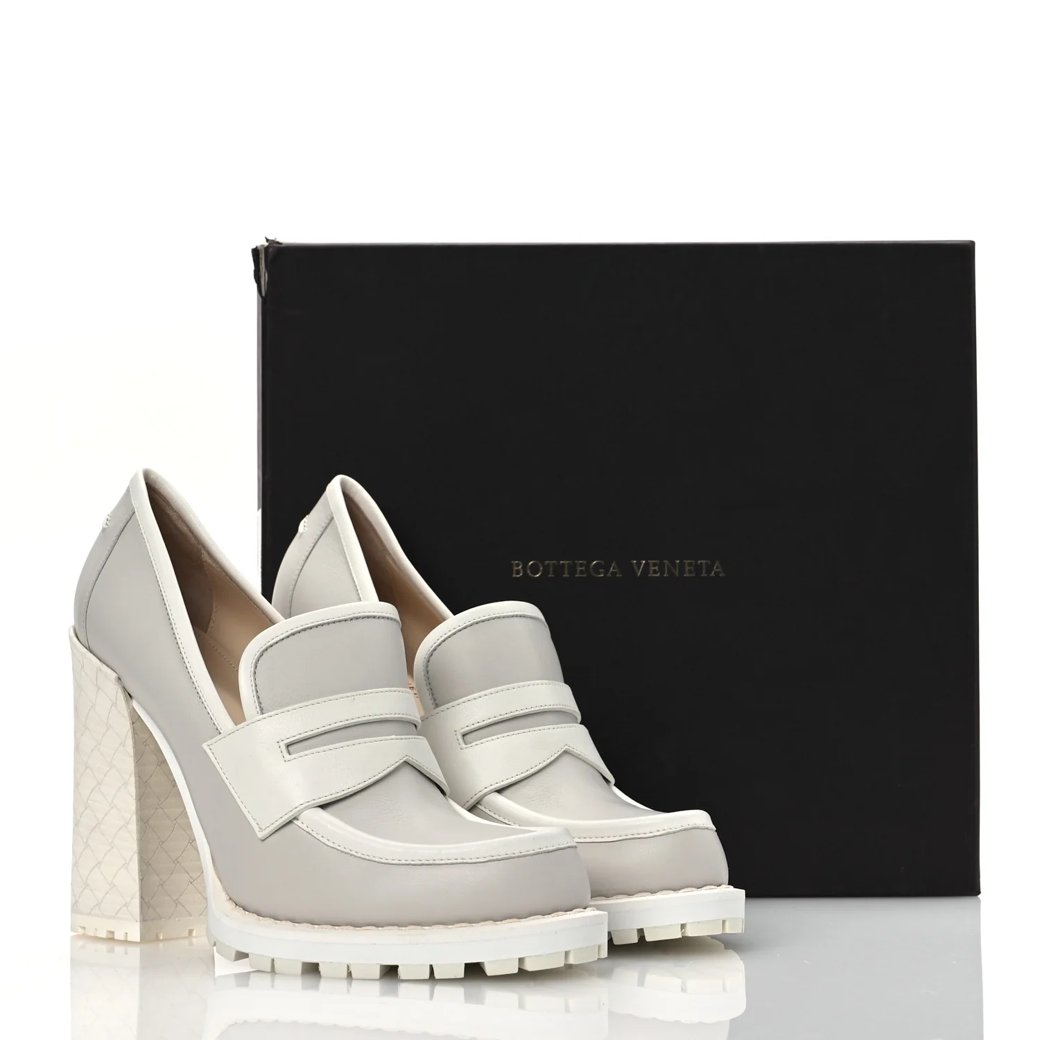 Calfskin Loafer Pumps 39.5 Mist Bianco - Top Club