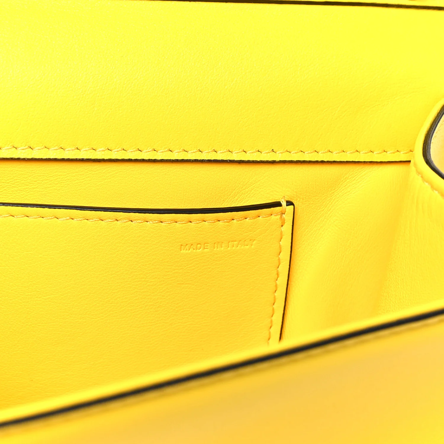 Calfskin Vlogo Loco Shoulder Bag Bright Lemon - Top Club