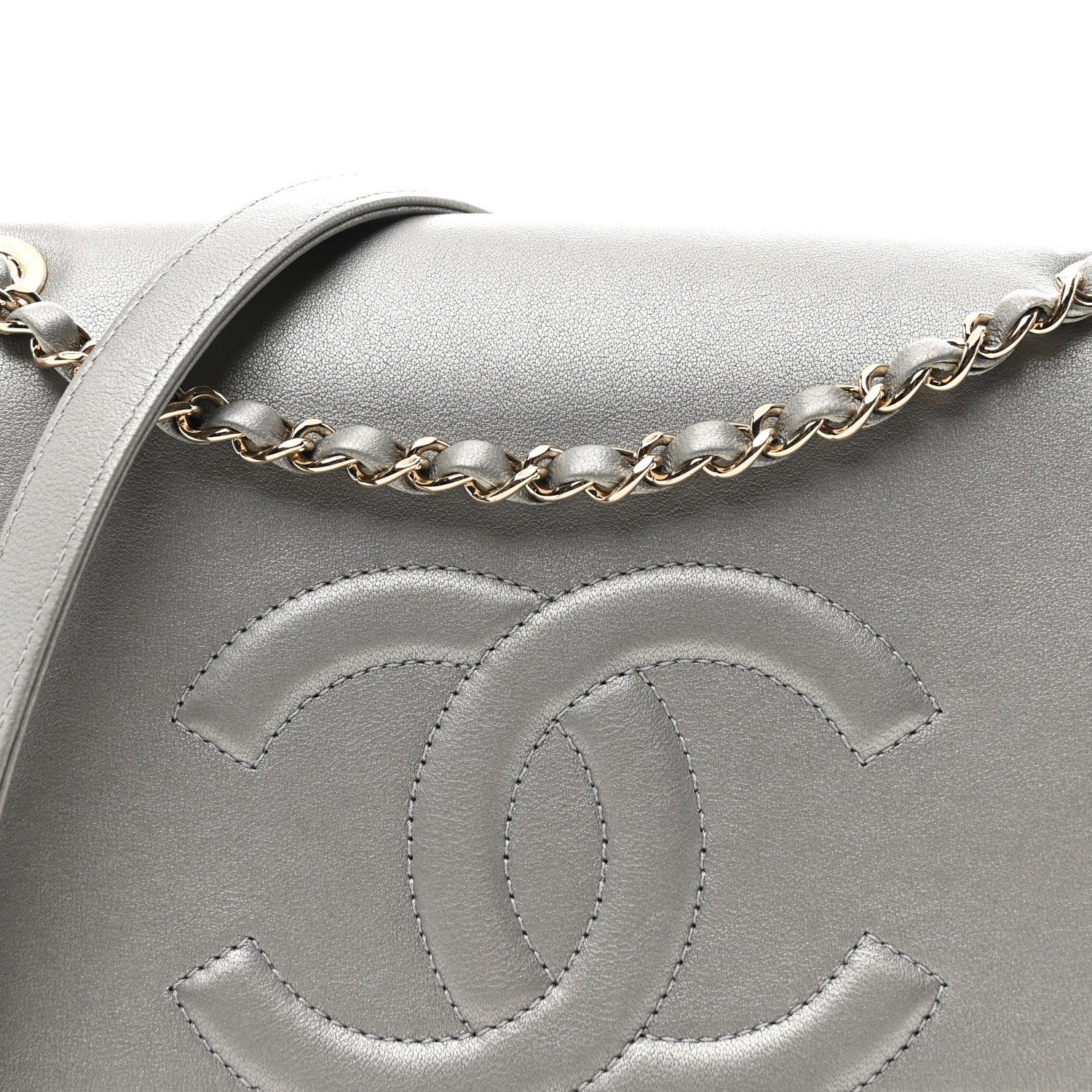 Metallic Goatskin Quilted Timeless CC Flap Silver - Top Club