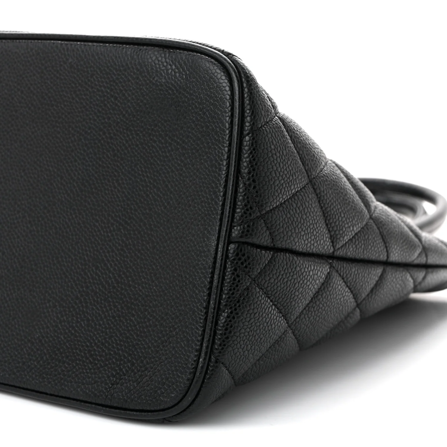 Caviar Quilted Medallion Tote Black - Top Club