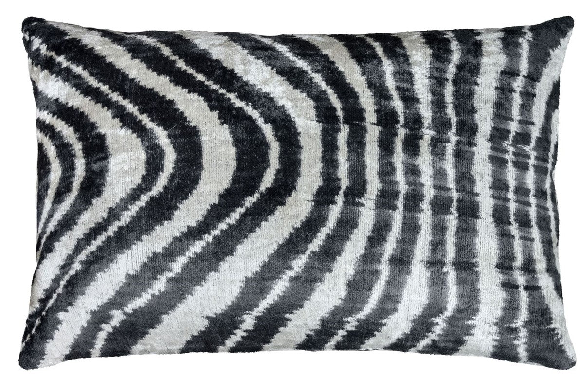 Luxury cushion black / white 60 x 40 cm - living room decoration accessories