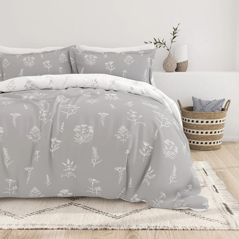 Botany Floral Pattern 3-Piece Reversible Duvet Cover Set (Sale)
