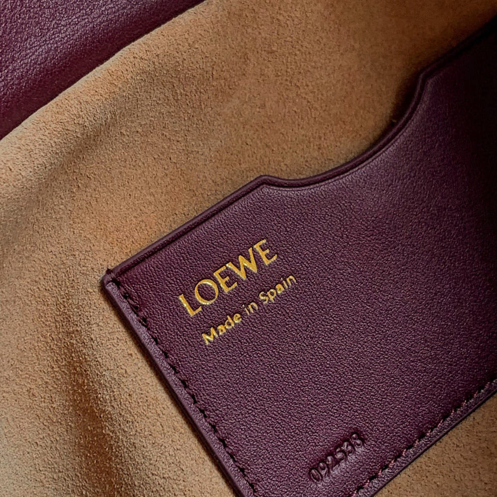 Loewe Medium Ola bag in smooth calfskin(HIGH-END GRADE) - Top Club