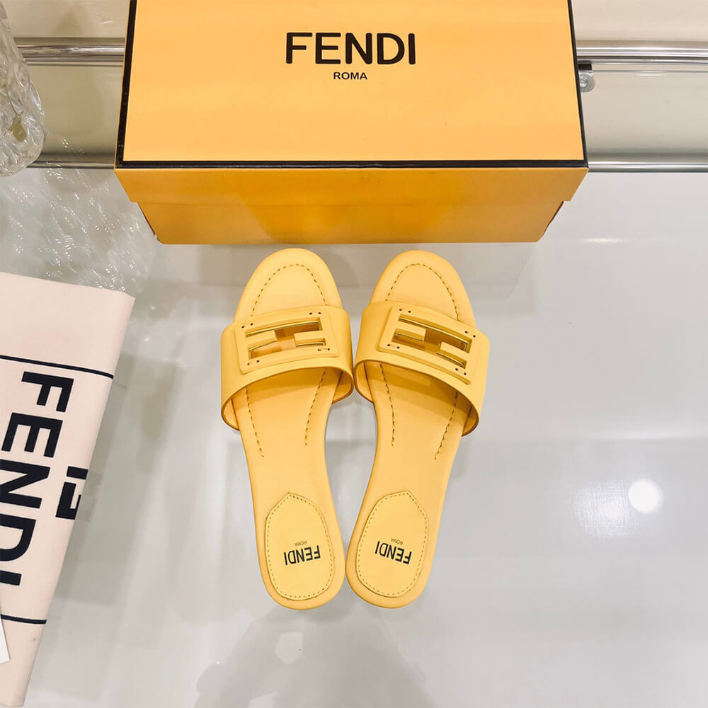 Fendi Baguette Slides - Top Club