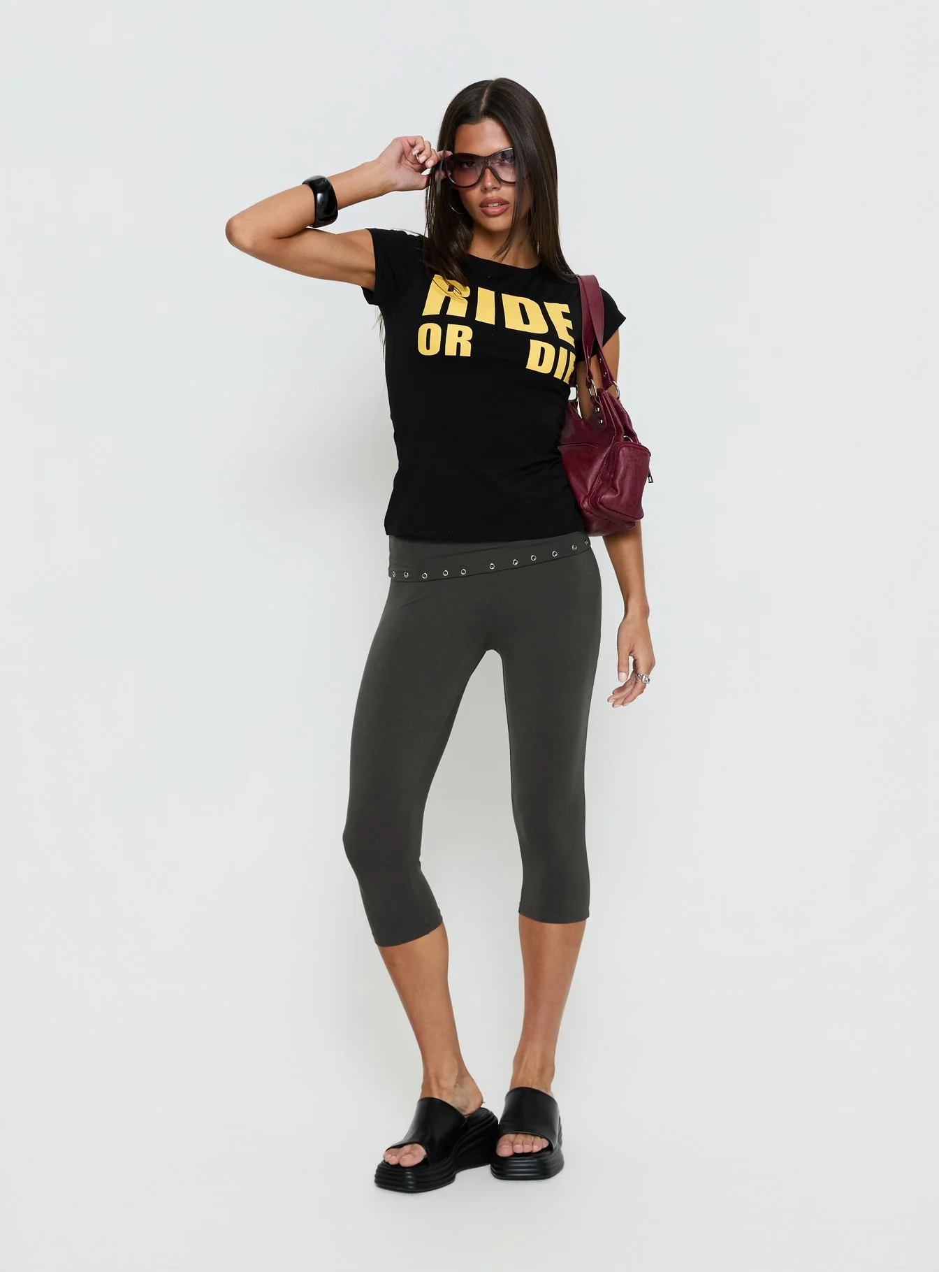 Enmu Capri Trouser Charcoal Grey