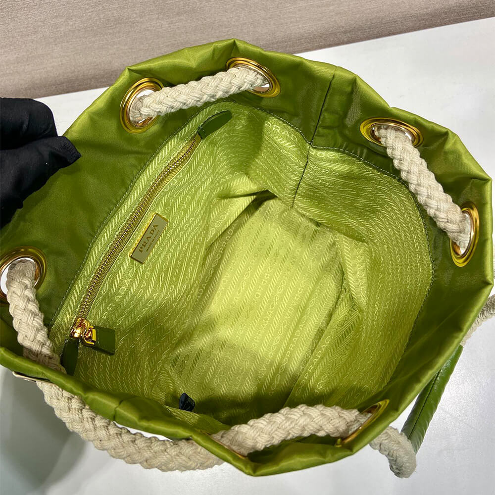 Prada Mariner Re-Nylon small bucket bag - Top Club