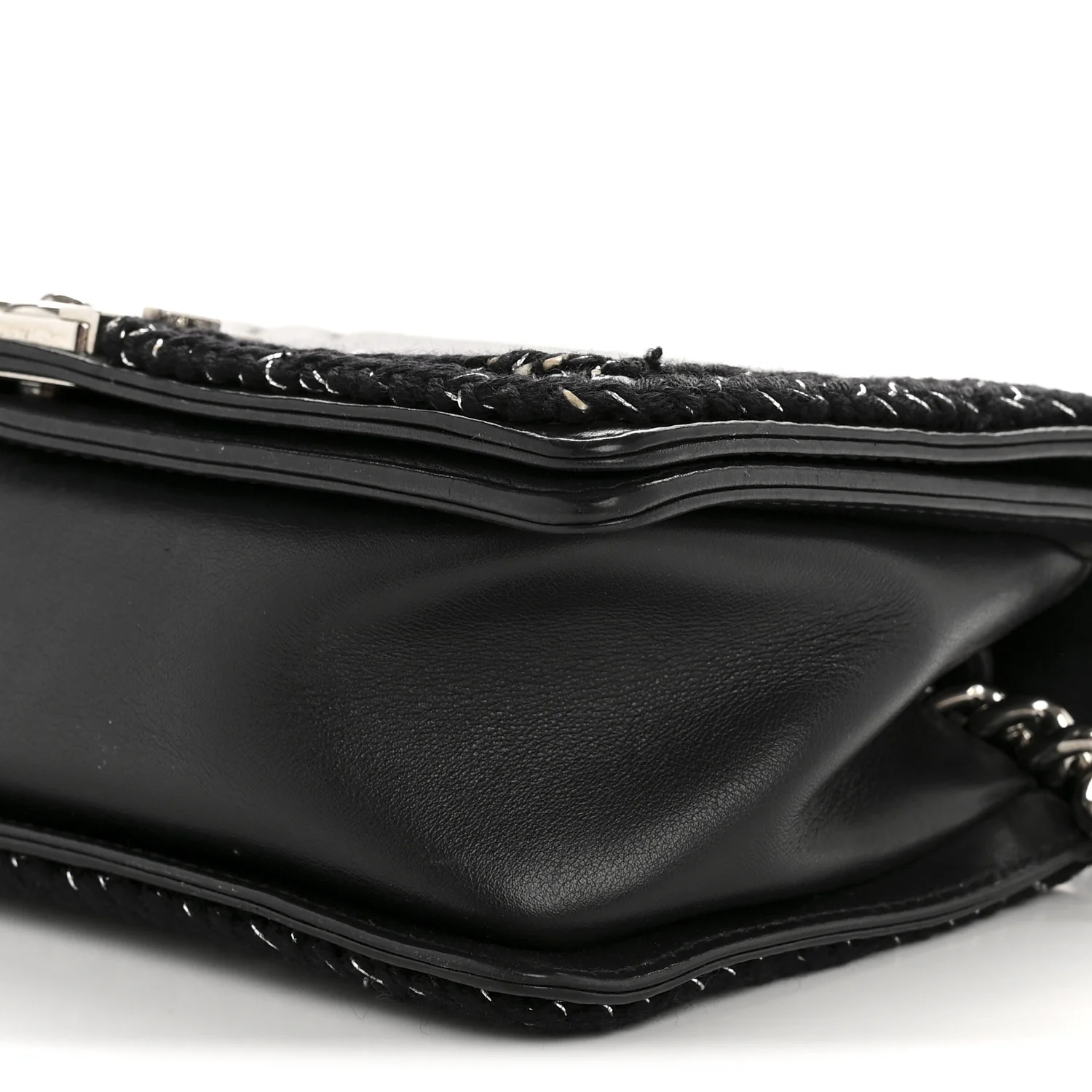 Calfskin Chevron Tweed Medium Boy Flap Black - Top Club