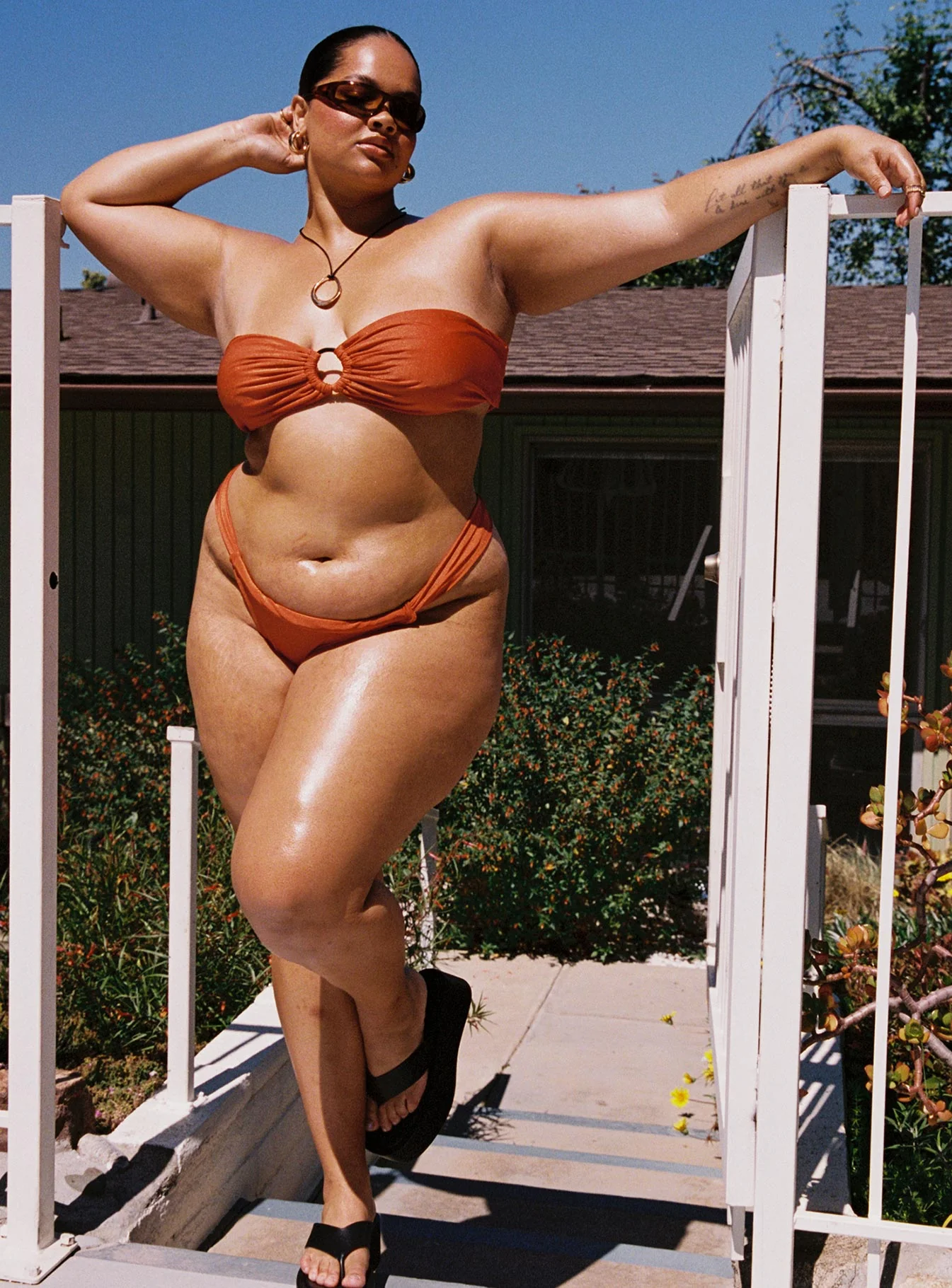 Janea Bikini Bottoms Rust Curve