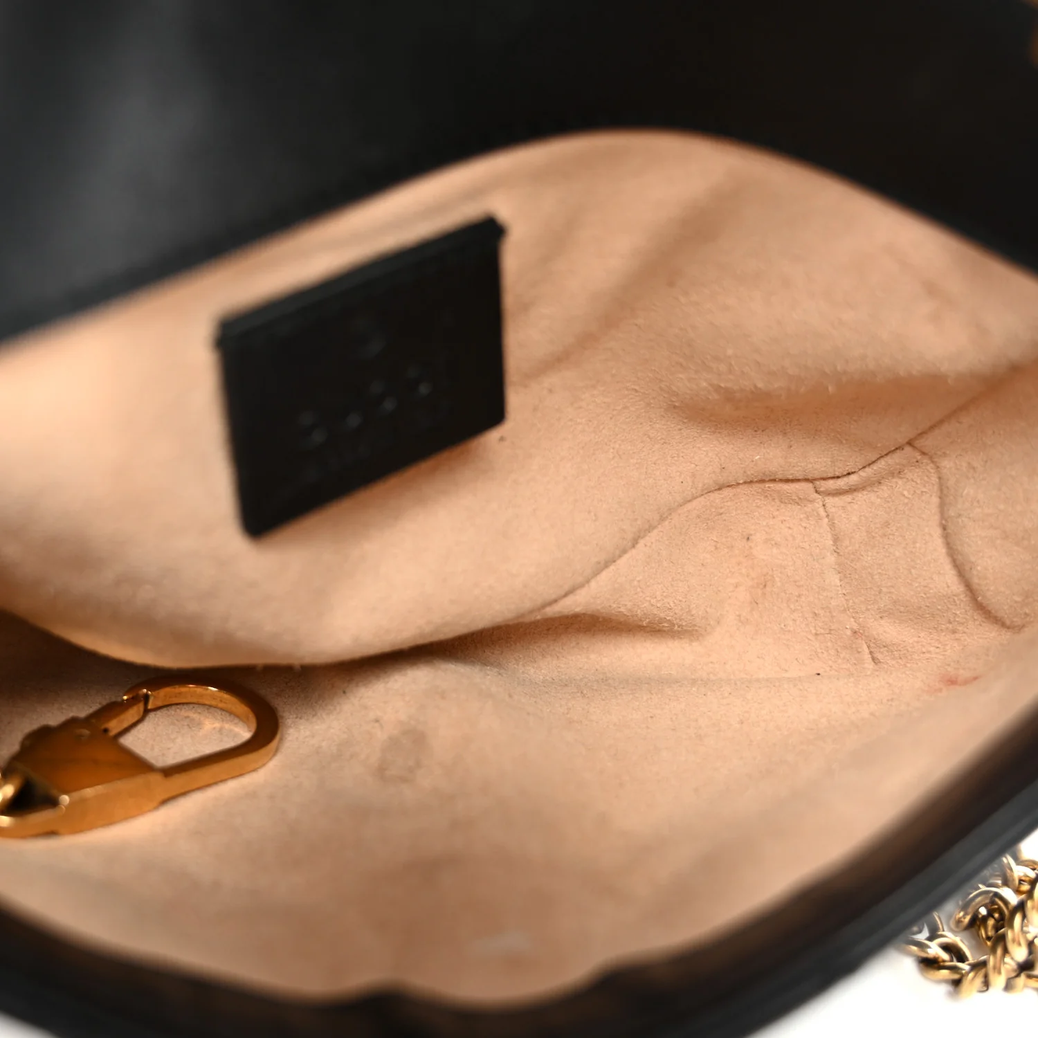 Calfskin Matelasse Super Mini GG Marmont Shoulder Bag Black - Top Club