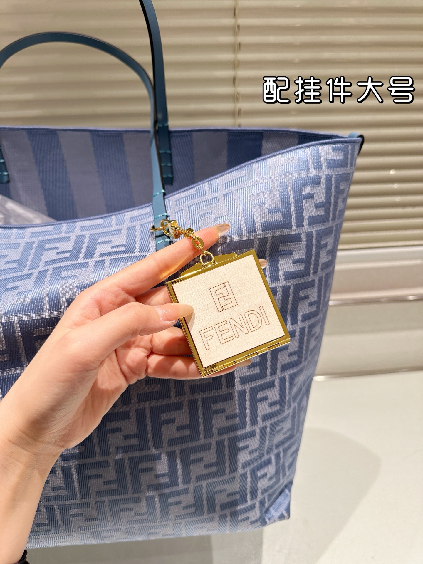 fen new arrival tote bag big size: 36*34 cm - Top Club