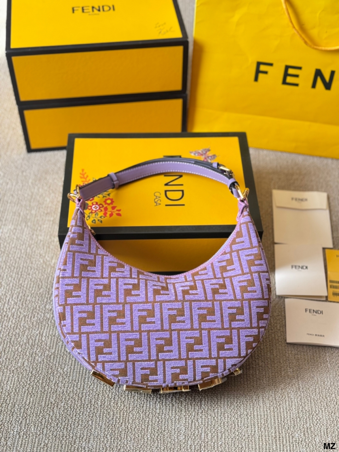 Fen 2025 new arrival graphy moon bag 002 size:30 * 16cm - Top Club