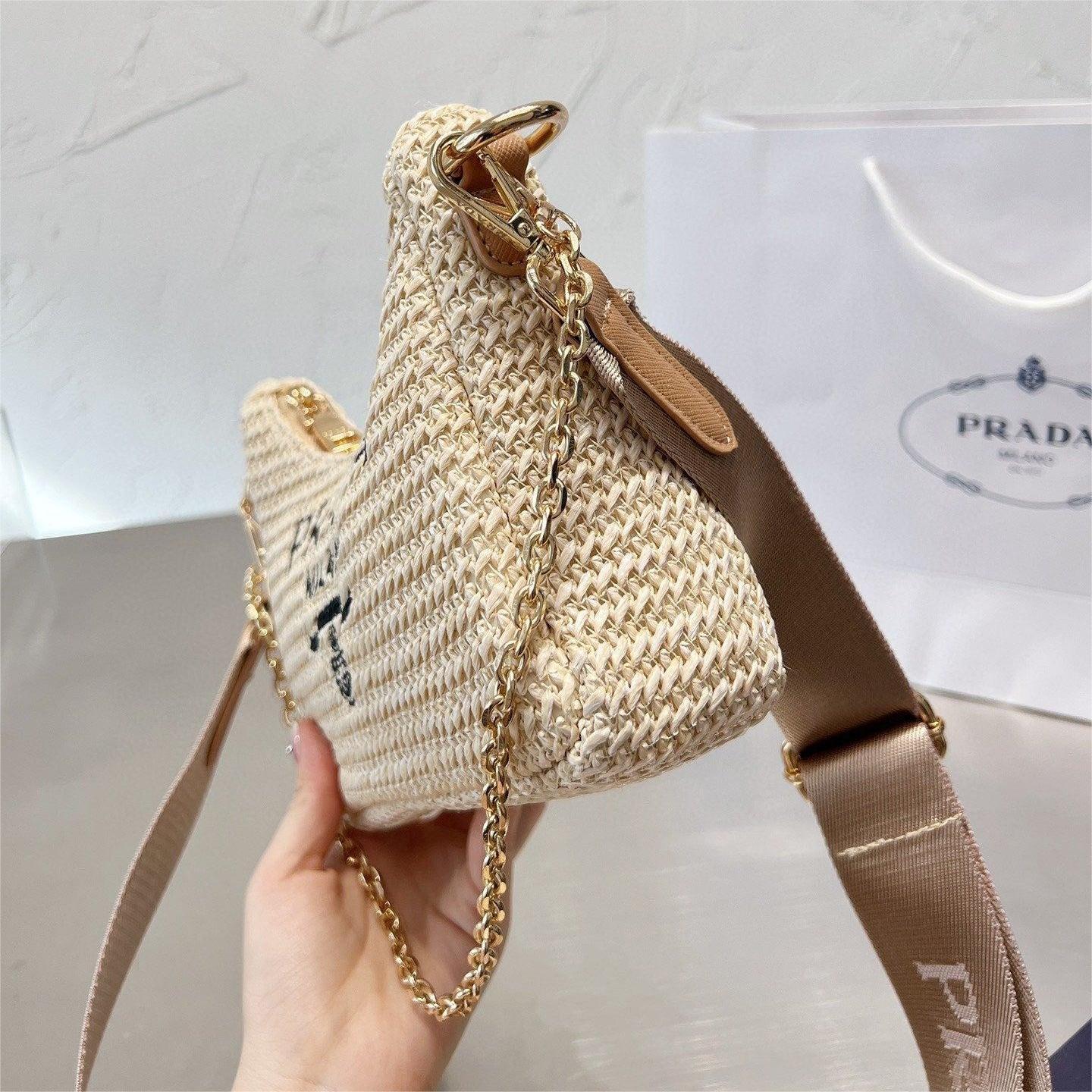 Prada Handbag Re-Edition 2005 Bag 8.3X7X2.3Inch - Top Club