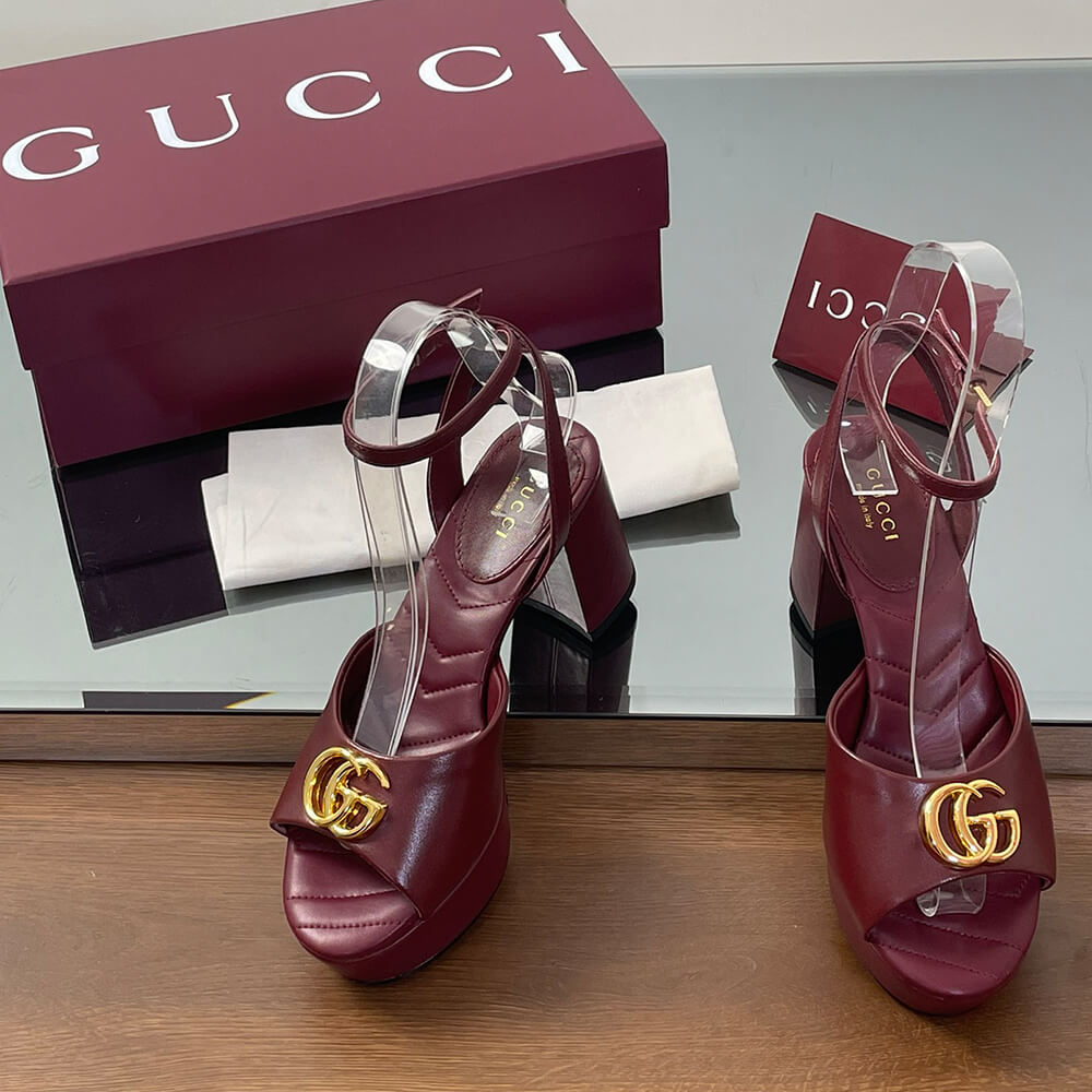 GUCCI Women s platform sandal with Double G - Top Club