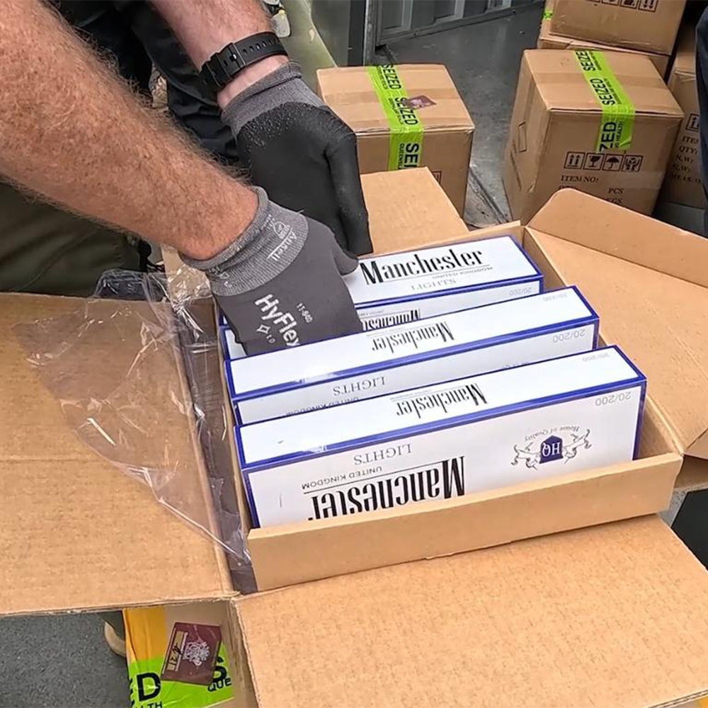 Manchester United Kingdom Lights Carton - RELX