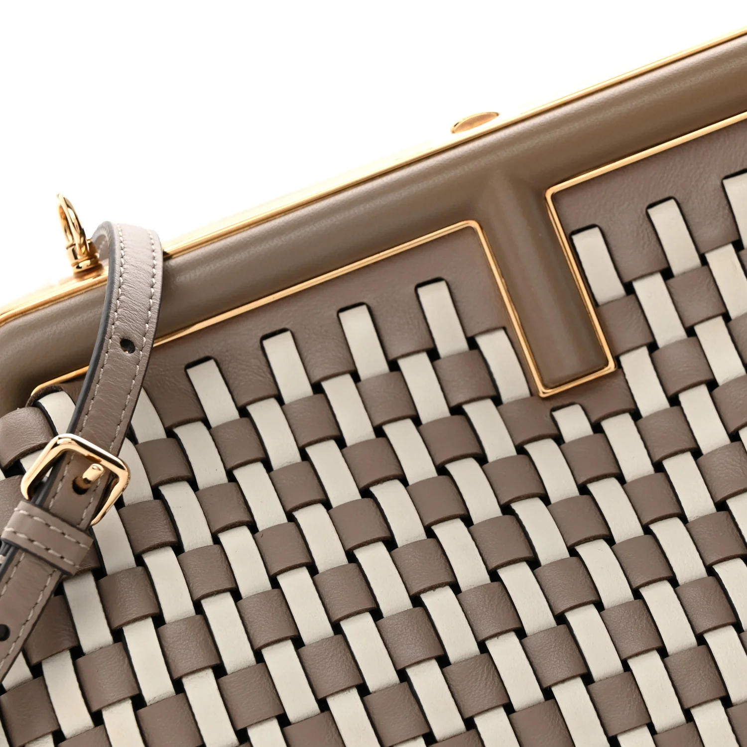 Vitello Grace Intreccio Nappa Small Fendi First Tortora White Rice - Top Club
