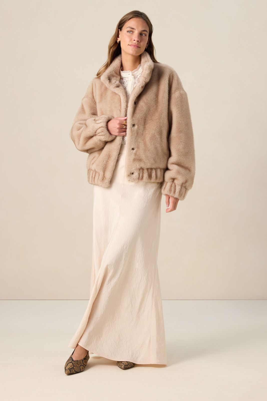 Lichtbruine faux fur jas