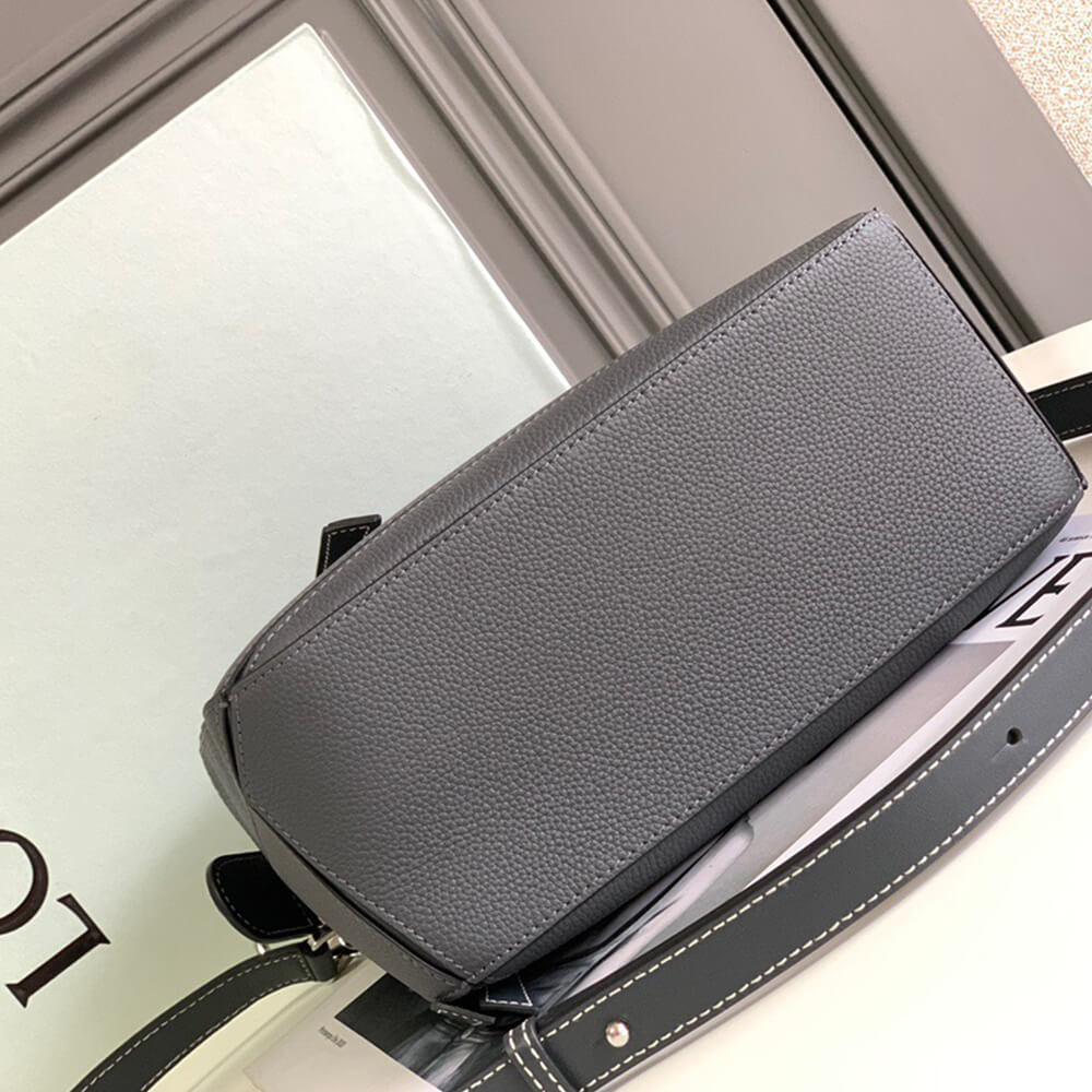 LOEWE Small Puzzle Bag - Top Club