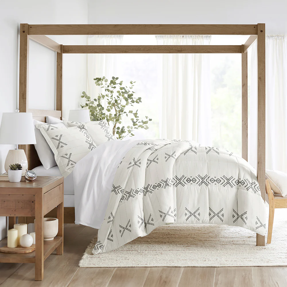 Urban Stitch Patterned Down-Alternative Comforter Set - Sale