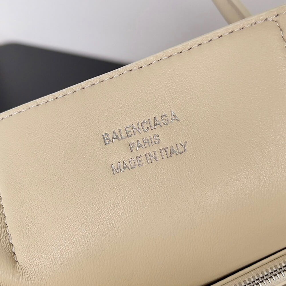 BALENCIAGA Bel Air Medium Carry All Bag(HIGH-END GRADE) - Top Club