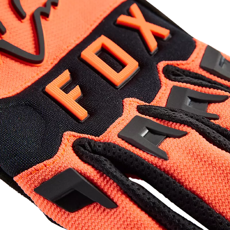 Glove for driving