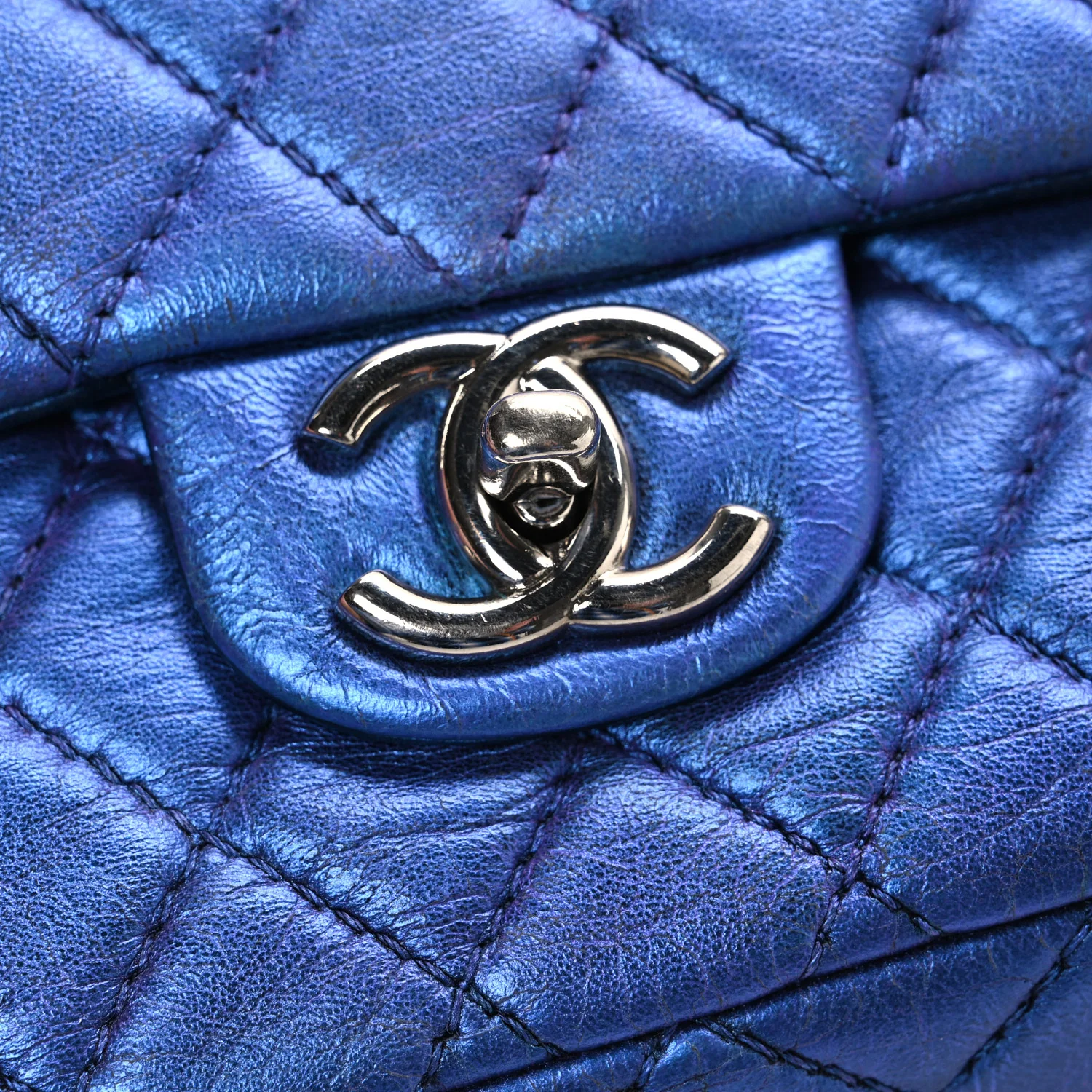 Metallic Lambskin Quilted Medium Double Flap Turquoise - Top Club
