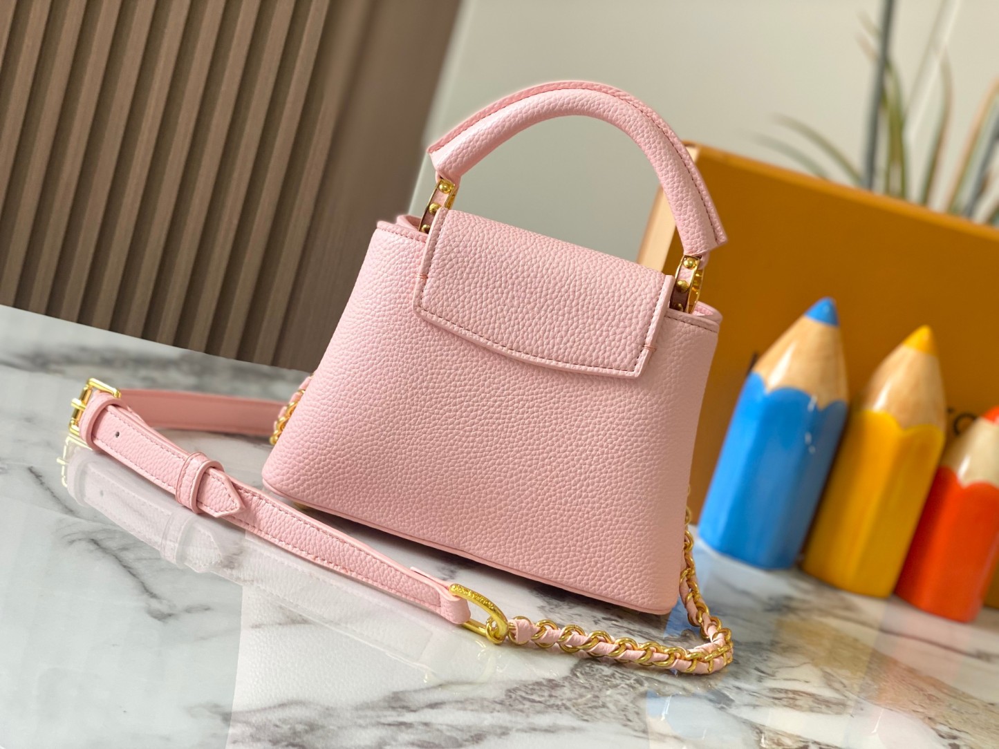 Louis Milky Way Capucines BB  Taurillon leather M23082 size: 21��14��8cm - Top Club