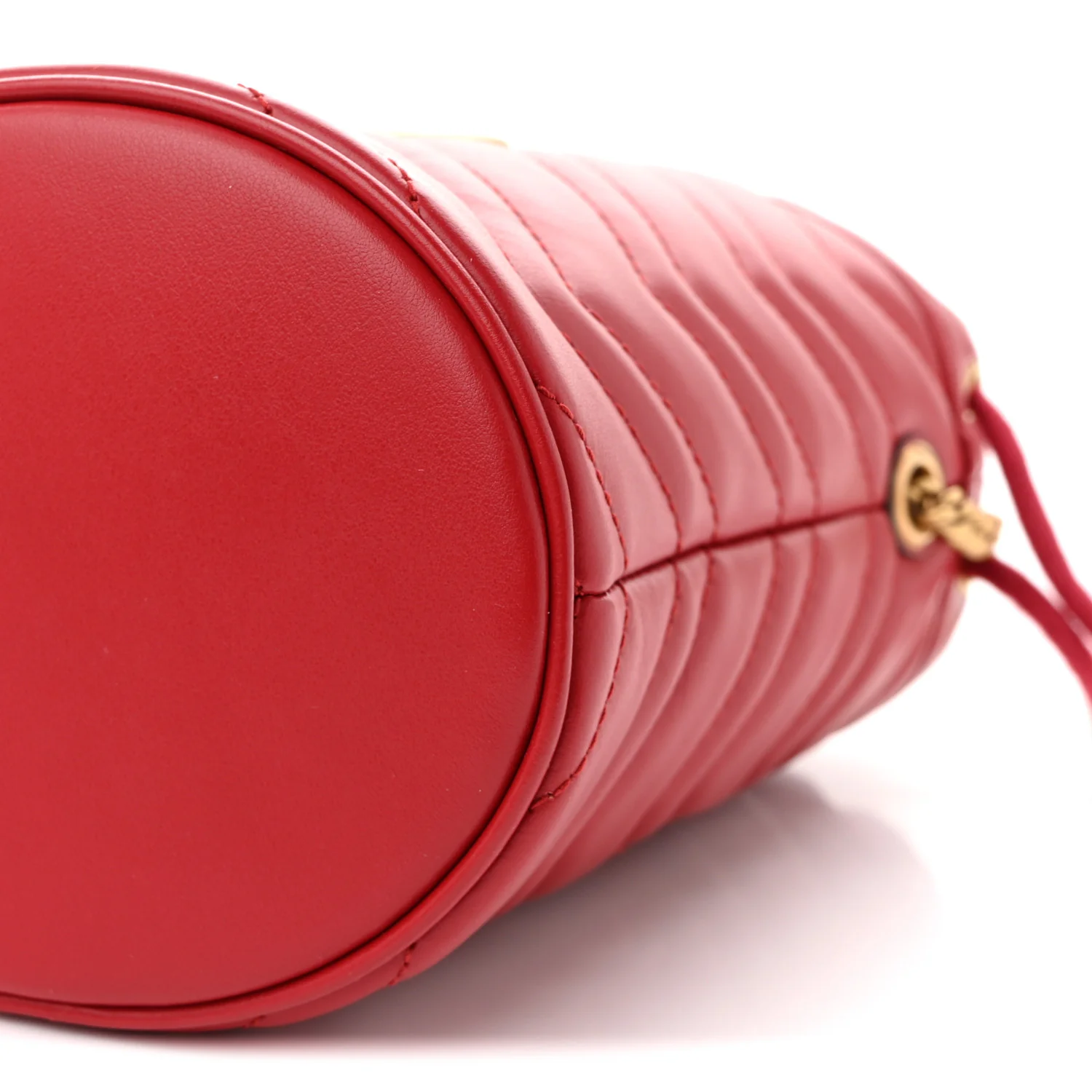 Calfskin Matelasse Mini GG Marmont 2.0 Bucket Bag Hibiscus Red - Top Club