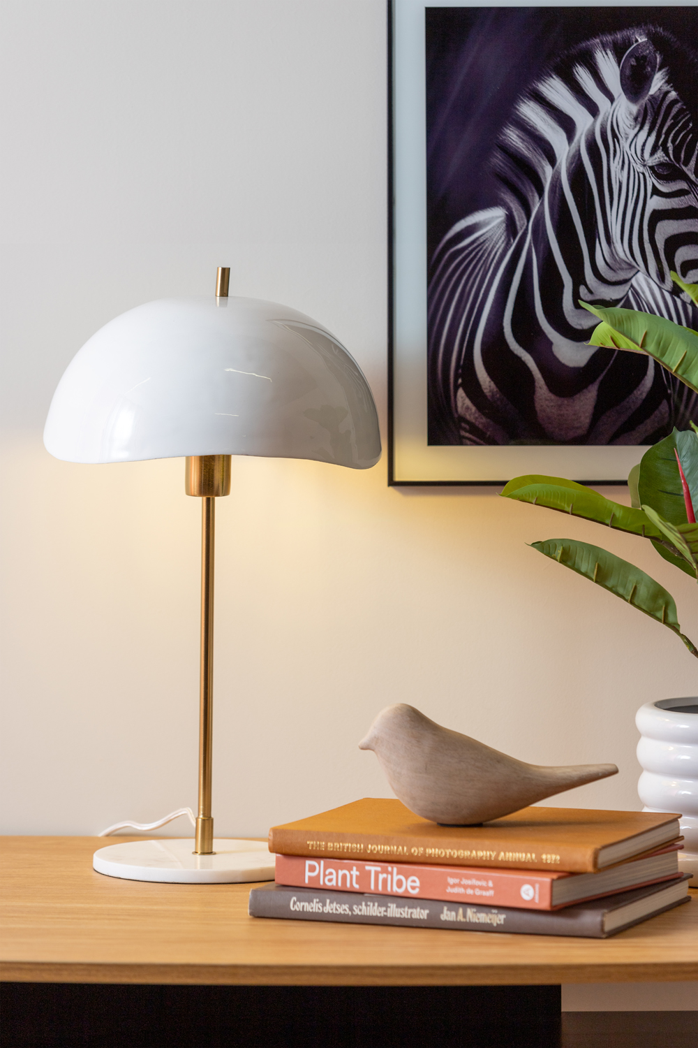 Table lamp Waved Dome enamel white