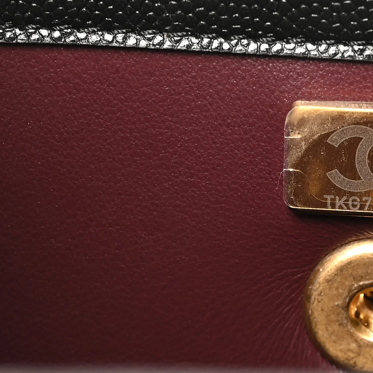 Caviar Quilted Chain Frame Flap Black - Top Club