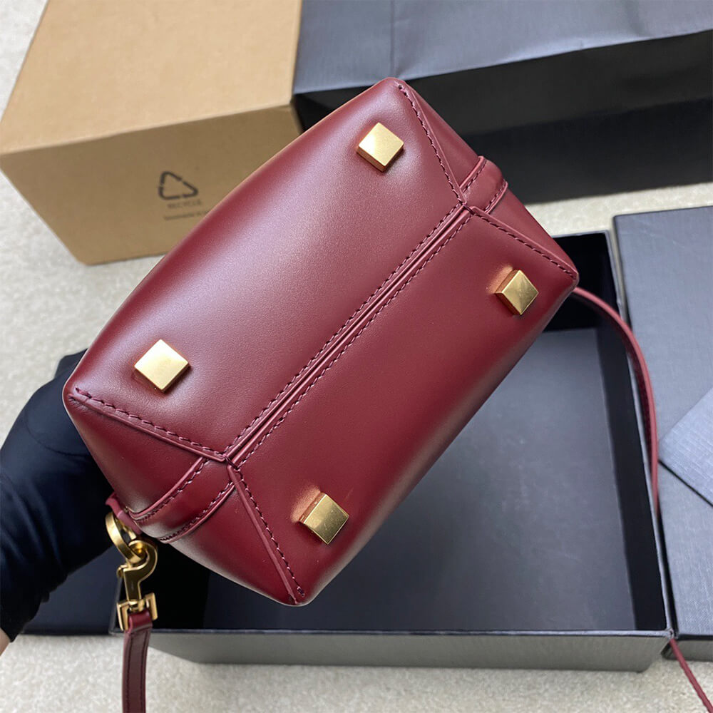 YSL LE 37 mini in shiny leather - Top Club