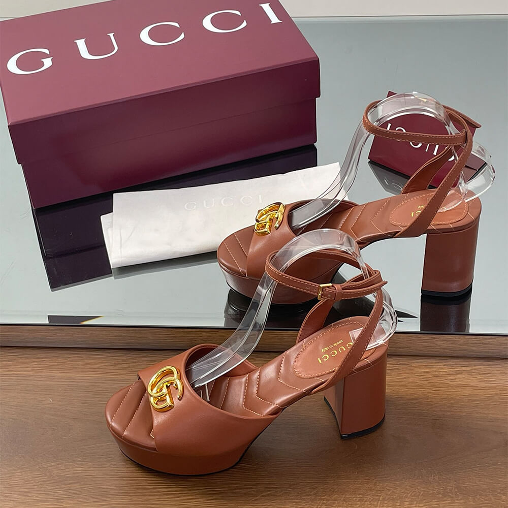 GUCCI Women s platform sandal with Double G - Top Club