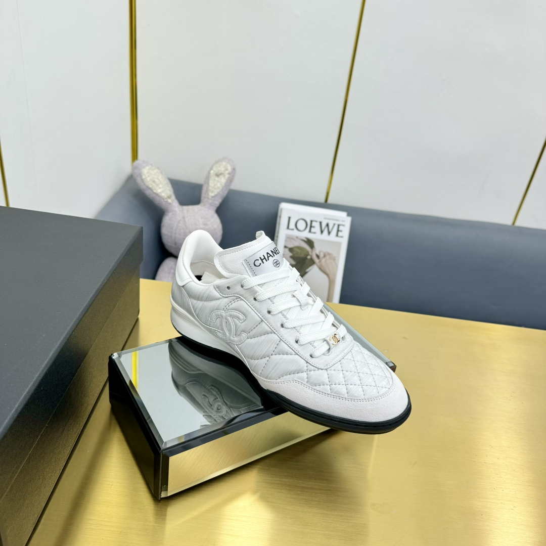 Chanel G45839 Women 24B Trainers Shiny Calfskin Calfskin   Suede Calfskin C91256 - Sneaker Replica Workshop