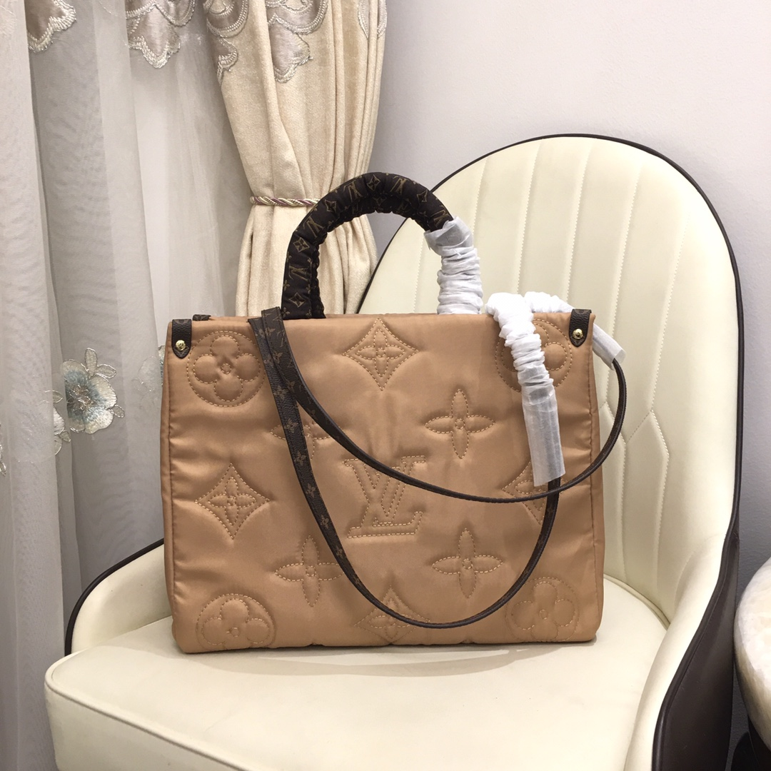 Louis new arrival winter onthego bag - Top Club