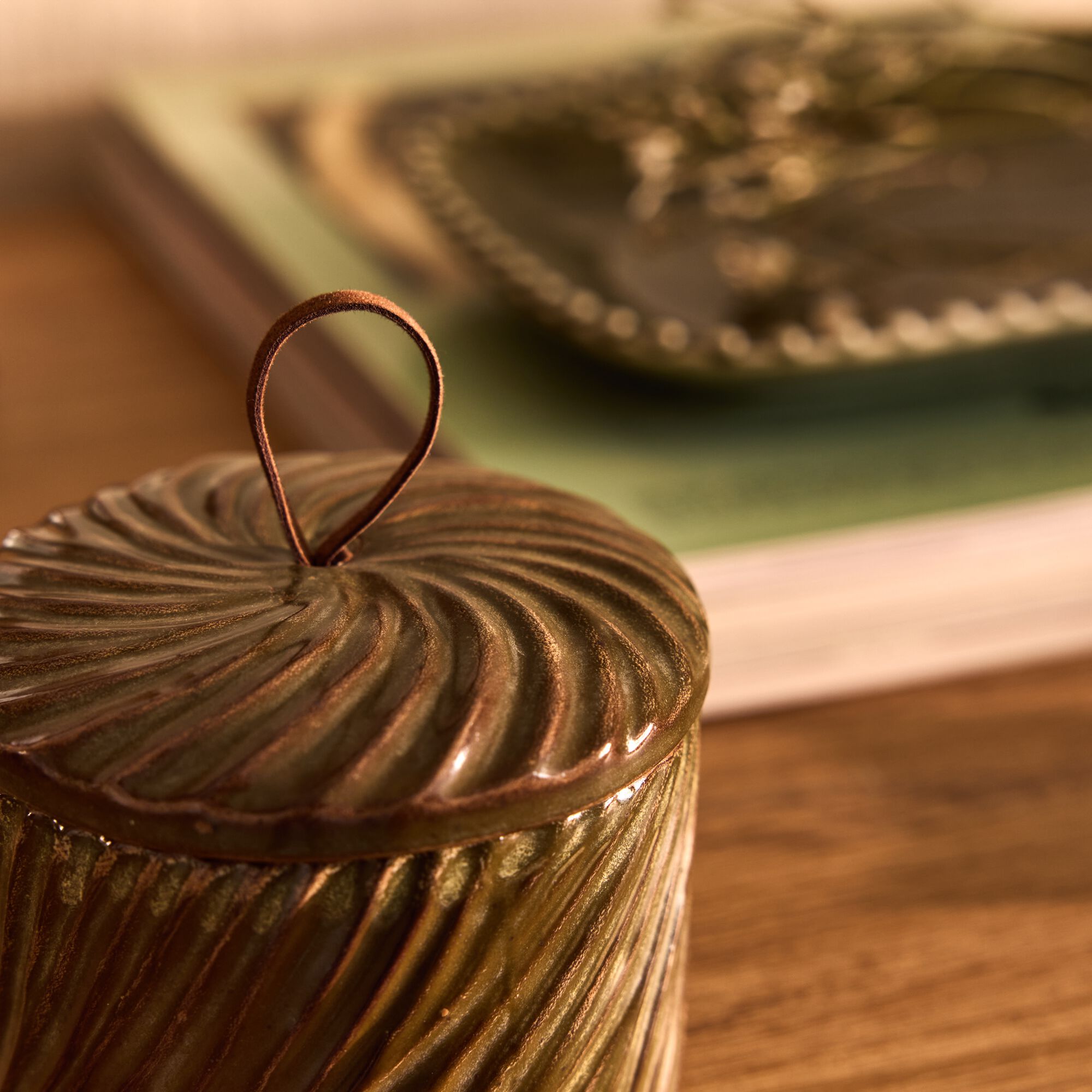 NOYON - Boite déco en céramique D9,1xH7,5cm - marron