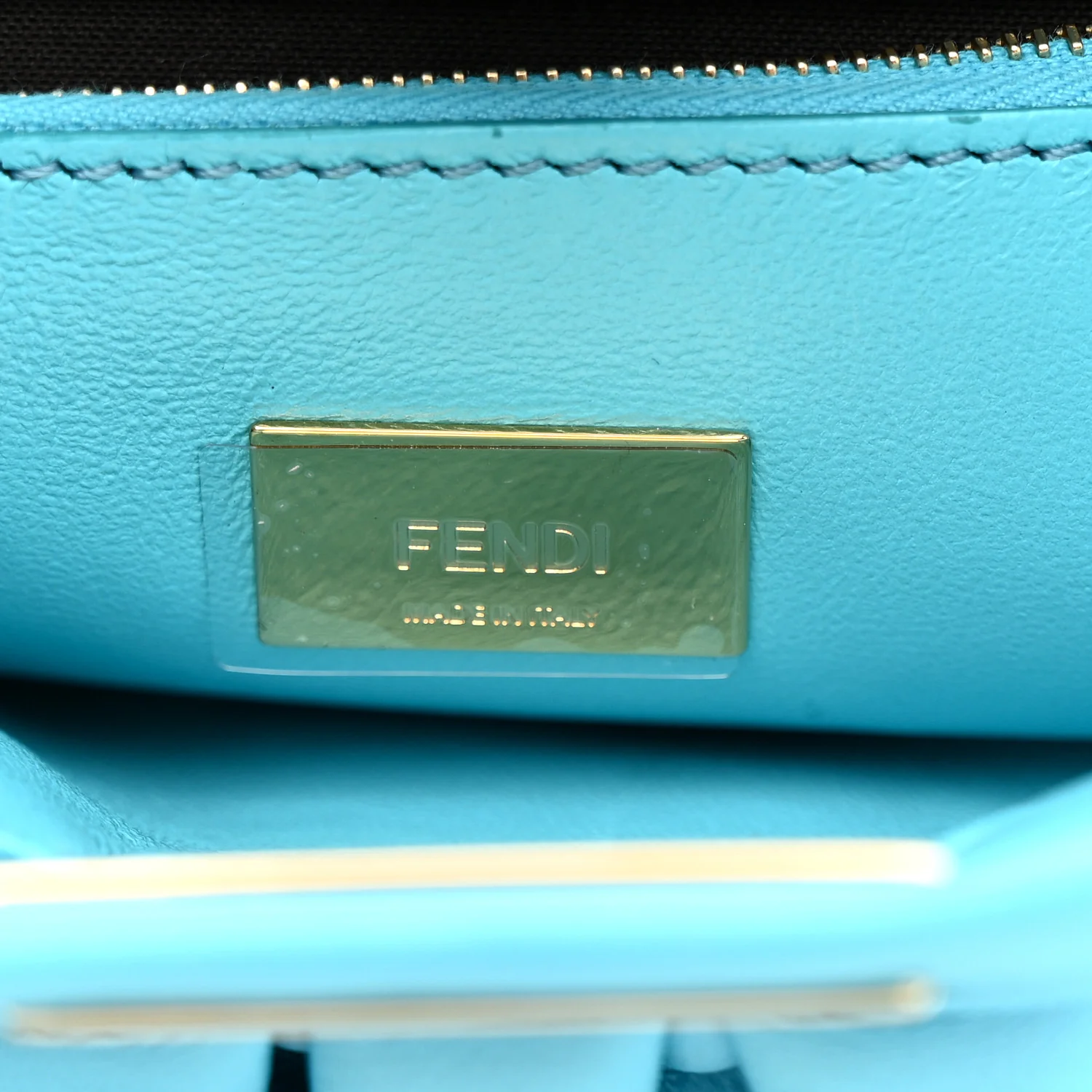 Shiny Nappa Small Peekaboo Click Bag Pool - Top Club