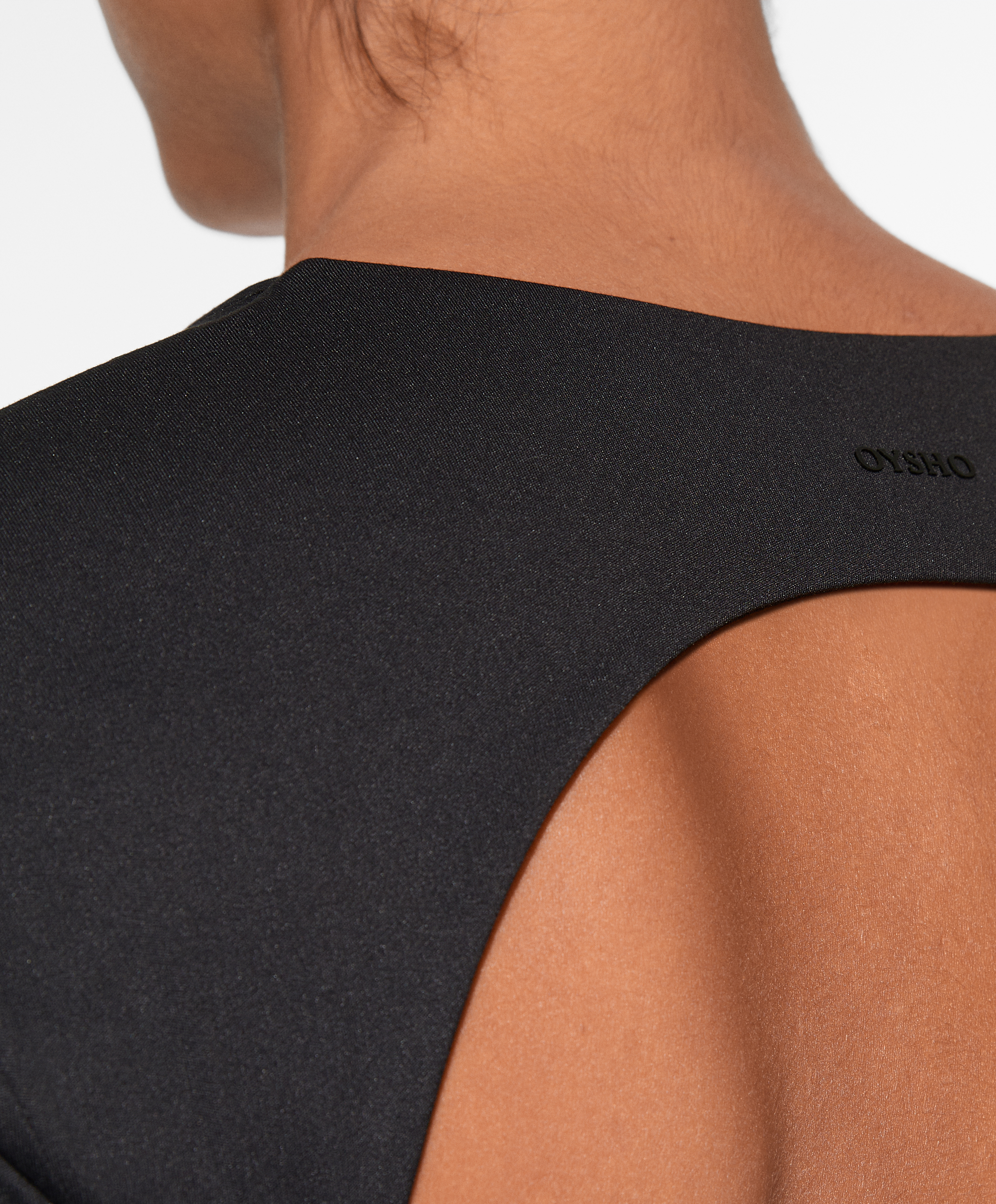 OYSHO Comfortlux long-sleeved T-shirt with open back