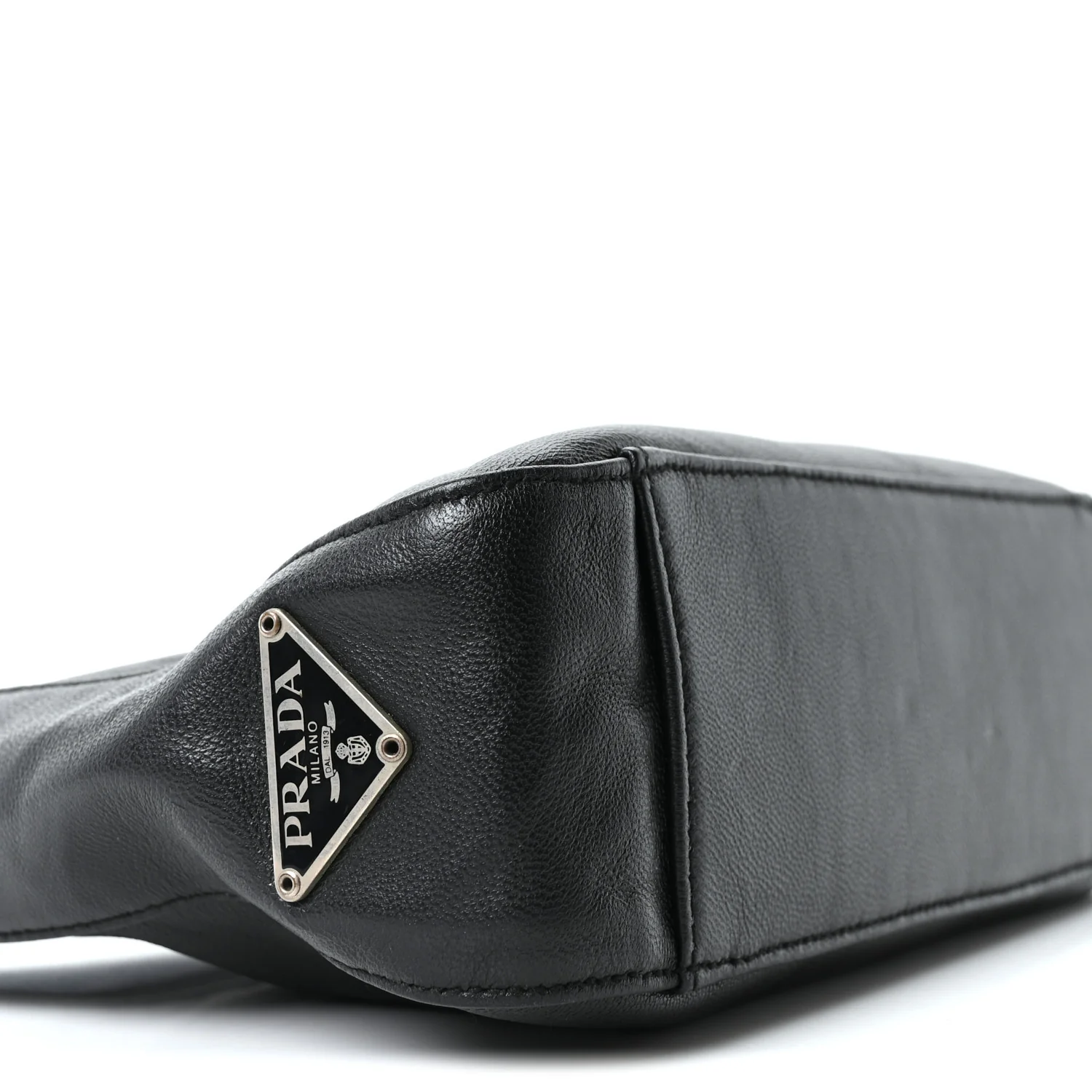 Nappa Mini Triangle Hobo Black - Top Club