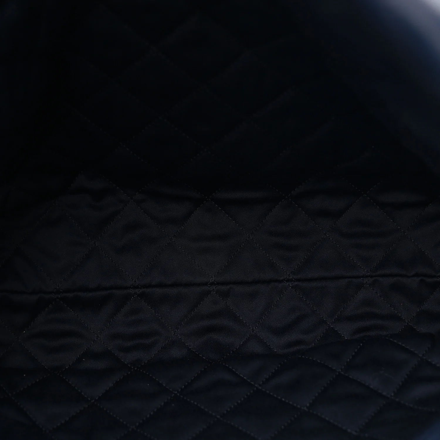 Shiny Calfskin Quilted Small Chanel 22 Navy - Top Club