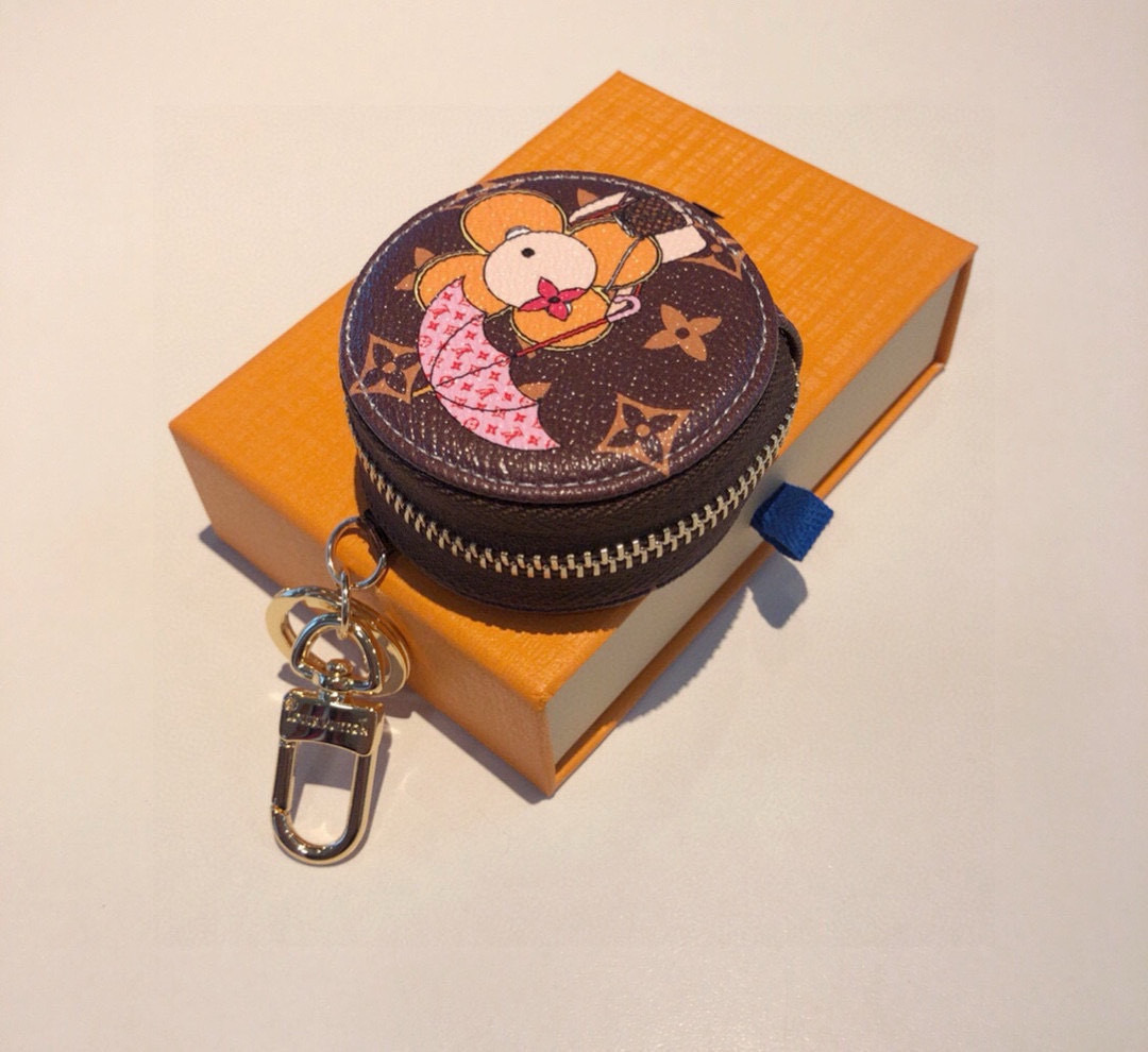 Louis new arrival coin earphone bag - Top Club