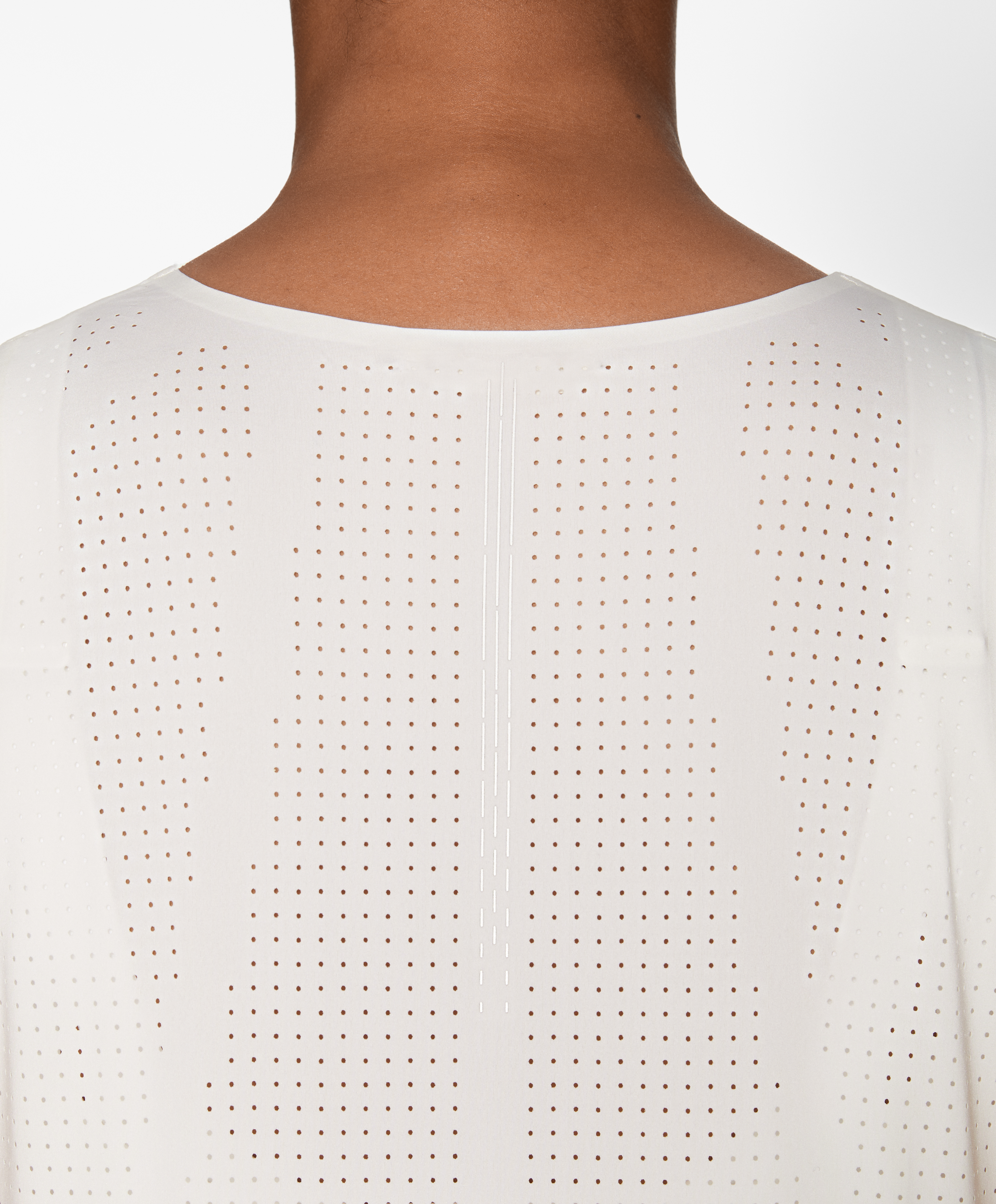 OYSHO Microperforated technical sleeveless T-shirt