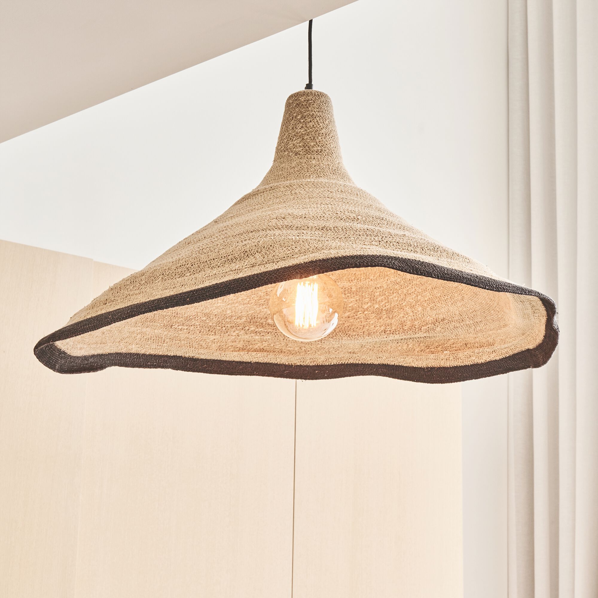 KENZA - Suspension électrifiée en jonc de mer D91cm - naturel