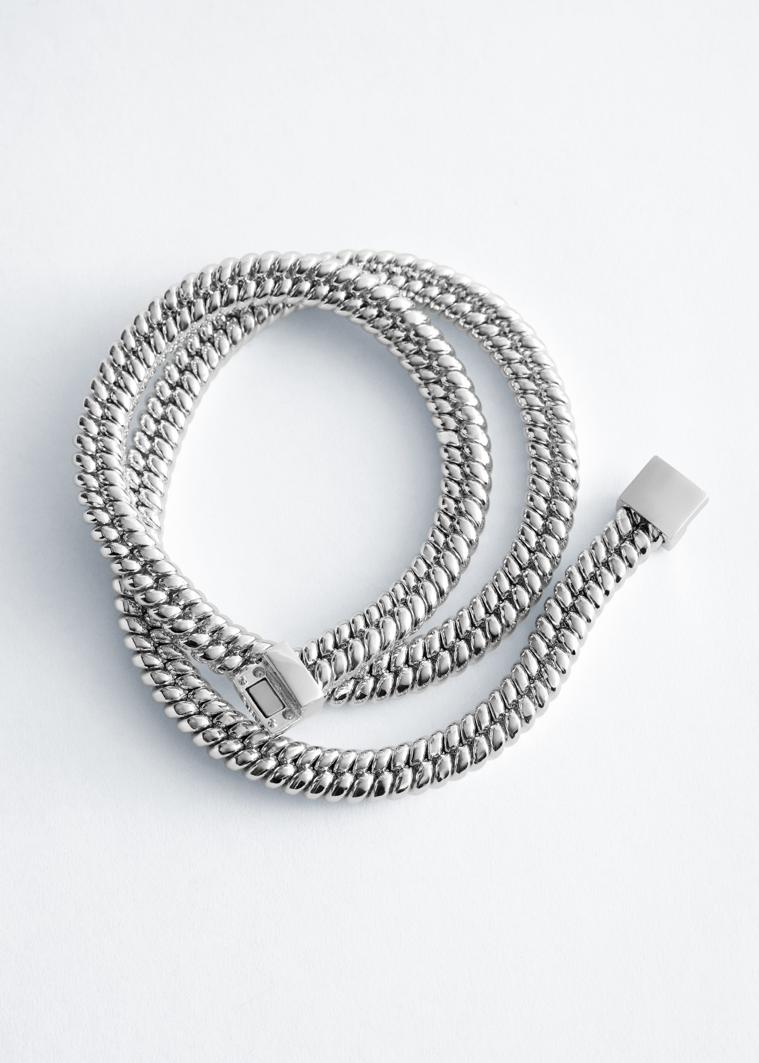 & Other Stories CHUNKY SNAKECHAIN NECKLACE