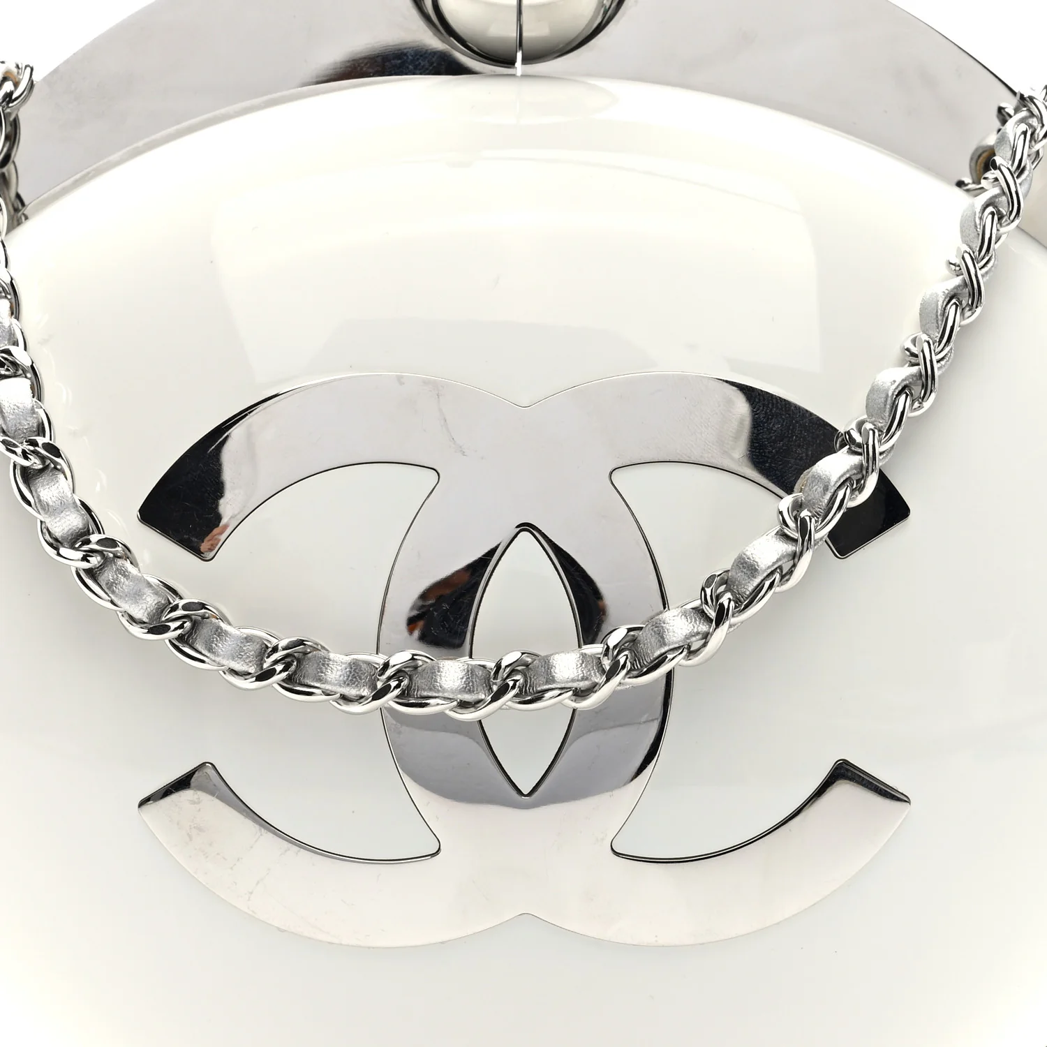 Resin CC Evening On The Moon Minaudiere White - Top Club