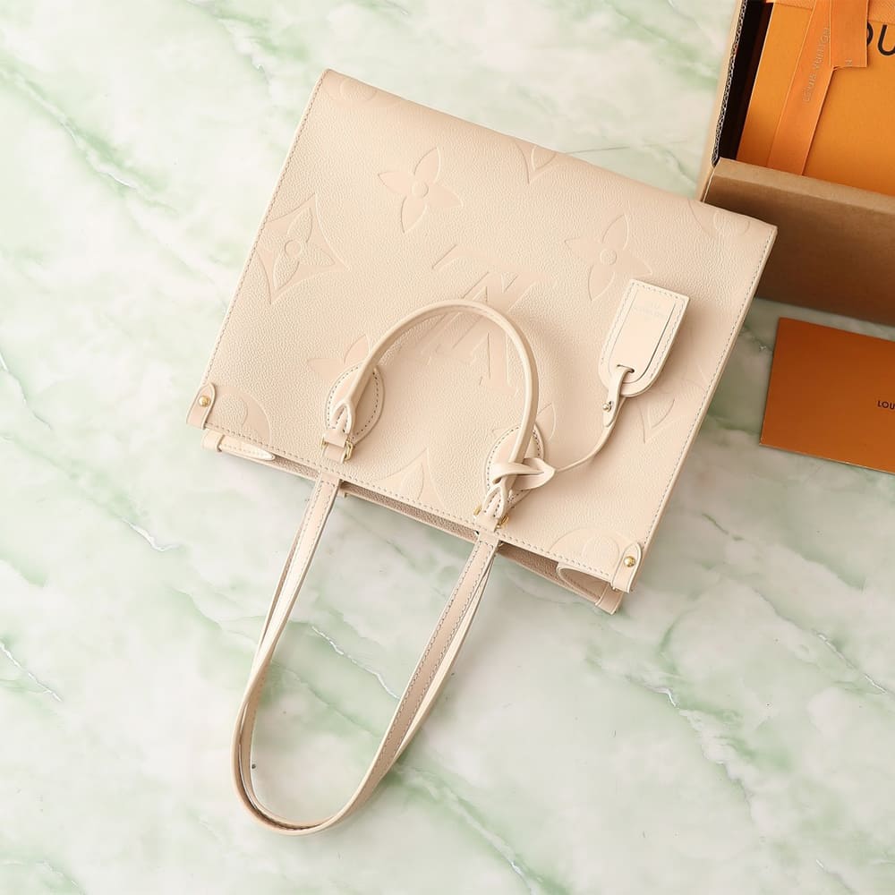 LV OnTheGo MM - Top Club