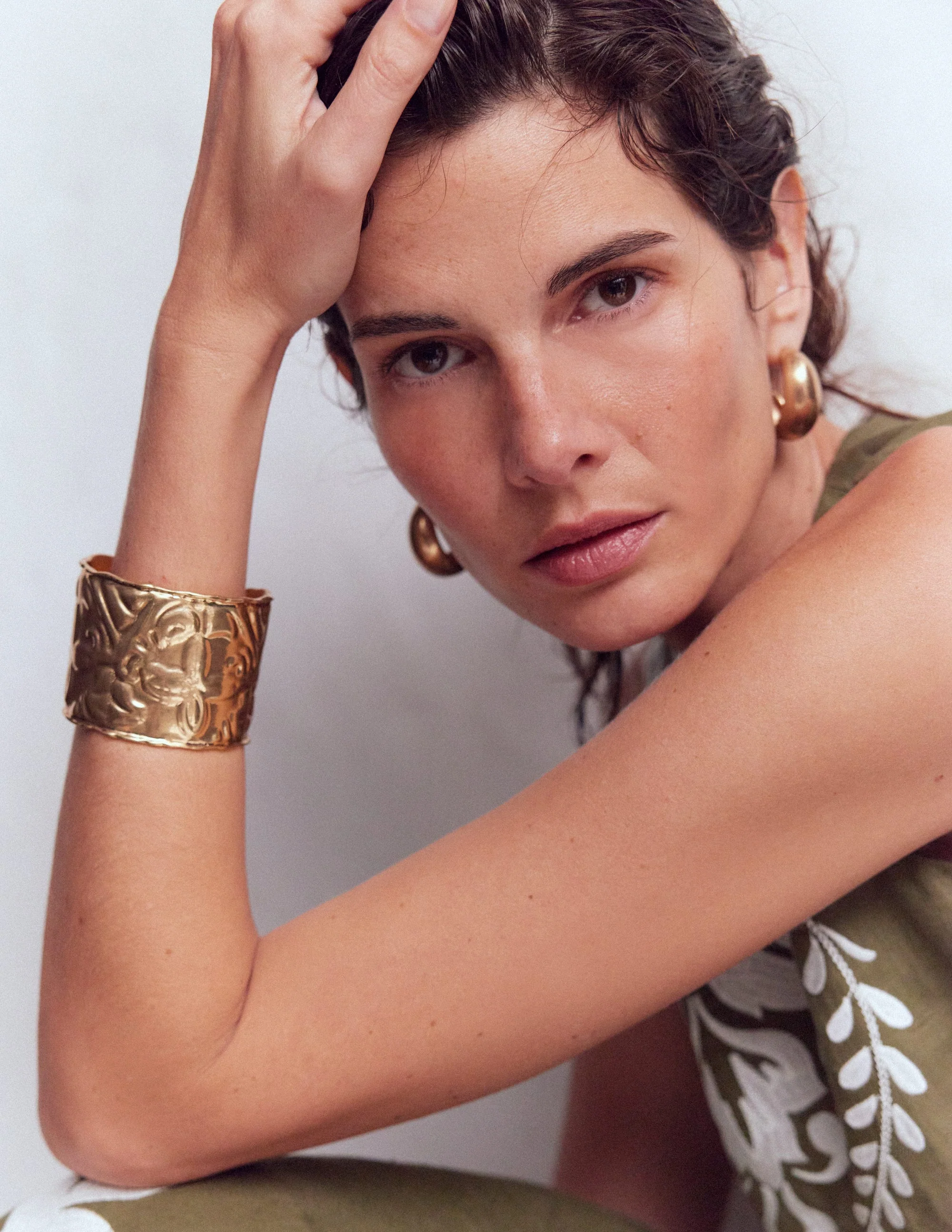 Armreif mit Herzstempel-Goldfarbe